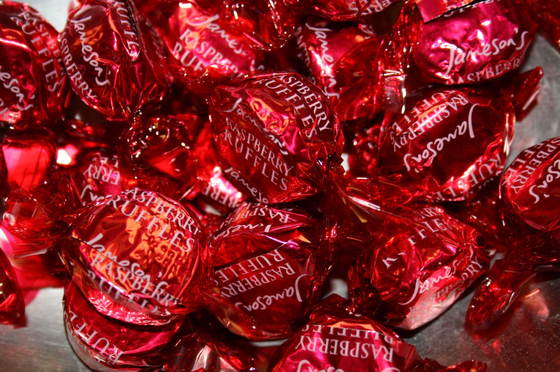 Jameson's Raspberry Ruffles 400gram