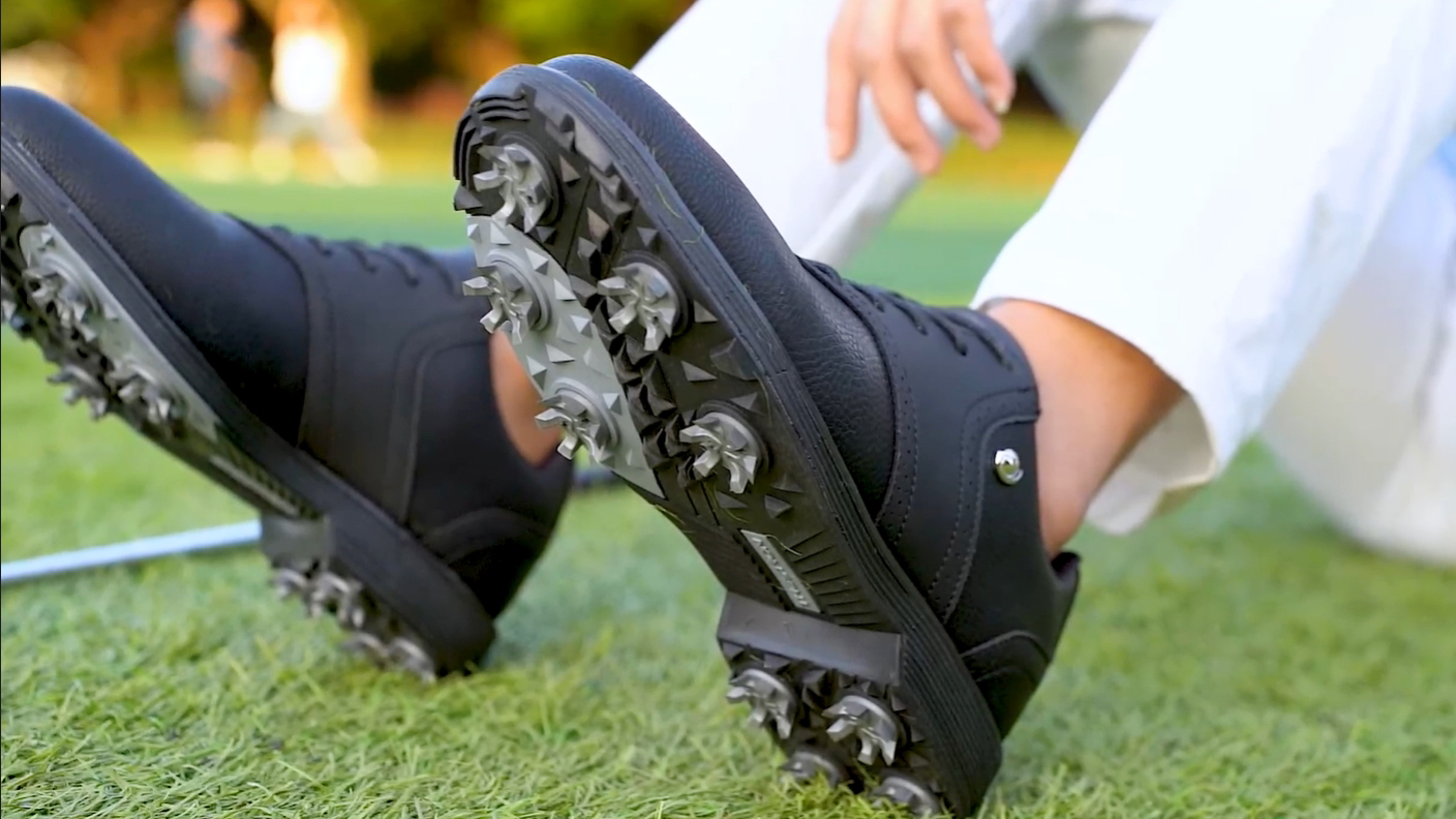 Amazon.com | THESTRON Men Professional 9 Spikes Golf Shoes