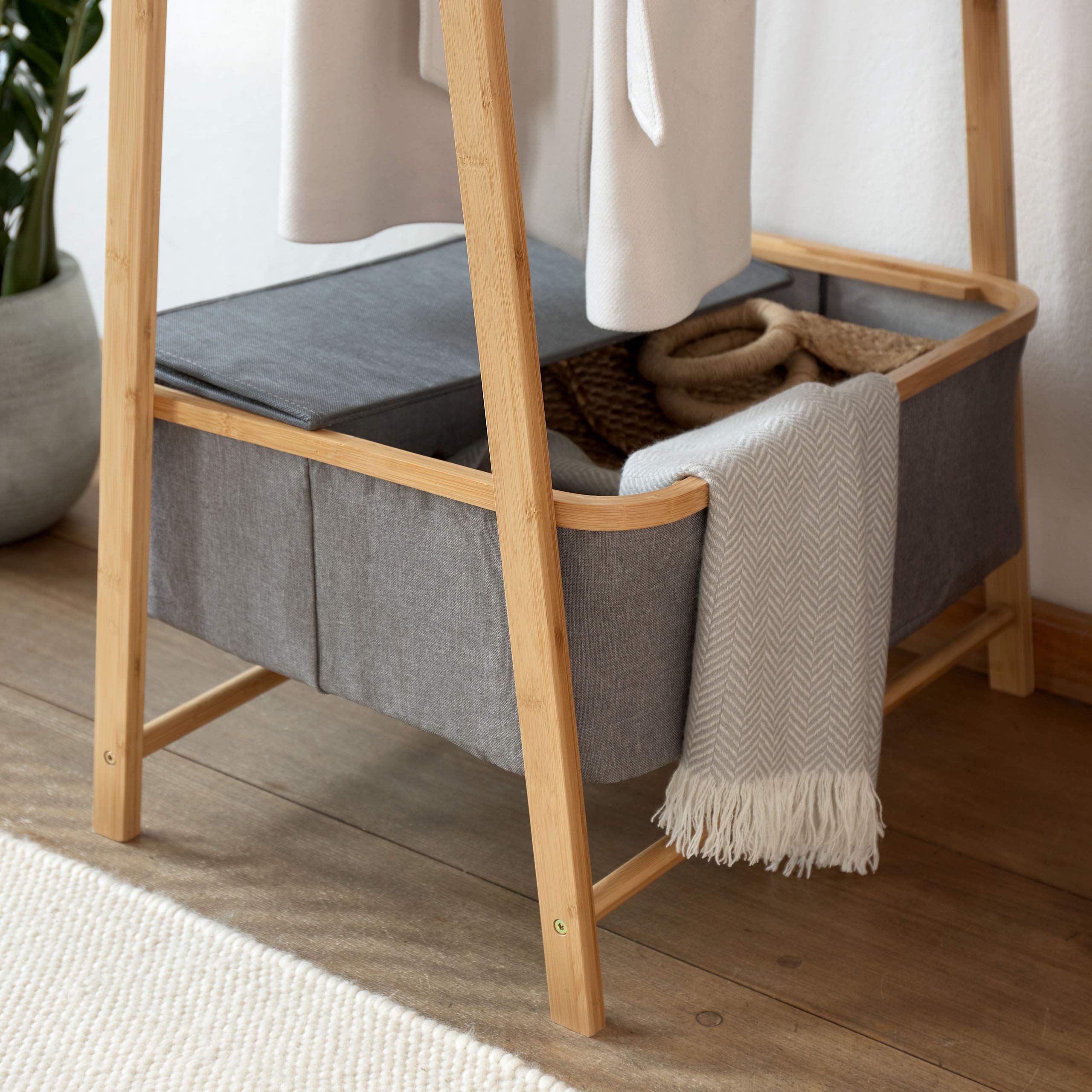 Lumaland Kleiderständer aus Bambus 159 x 60 x 45 cm Beige