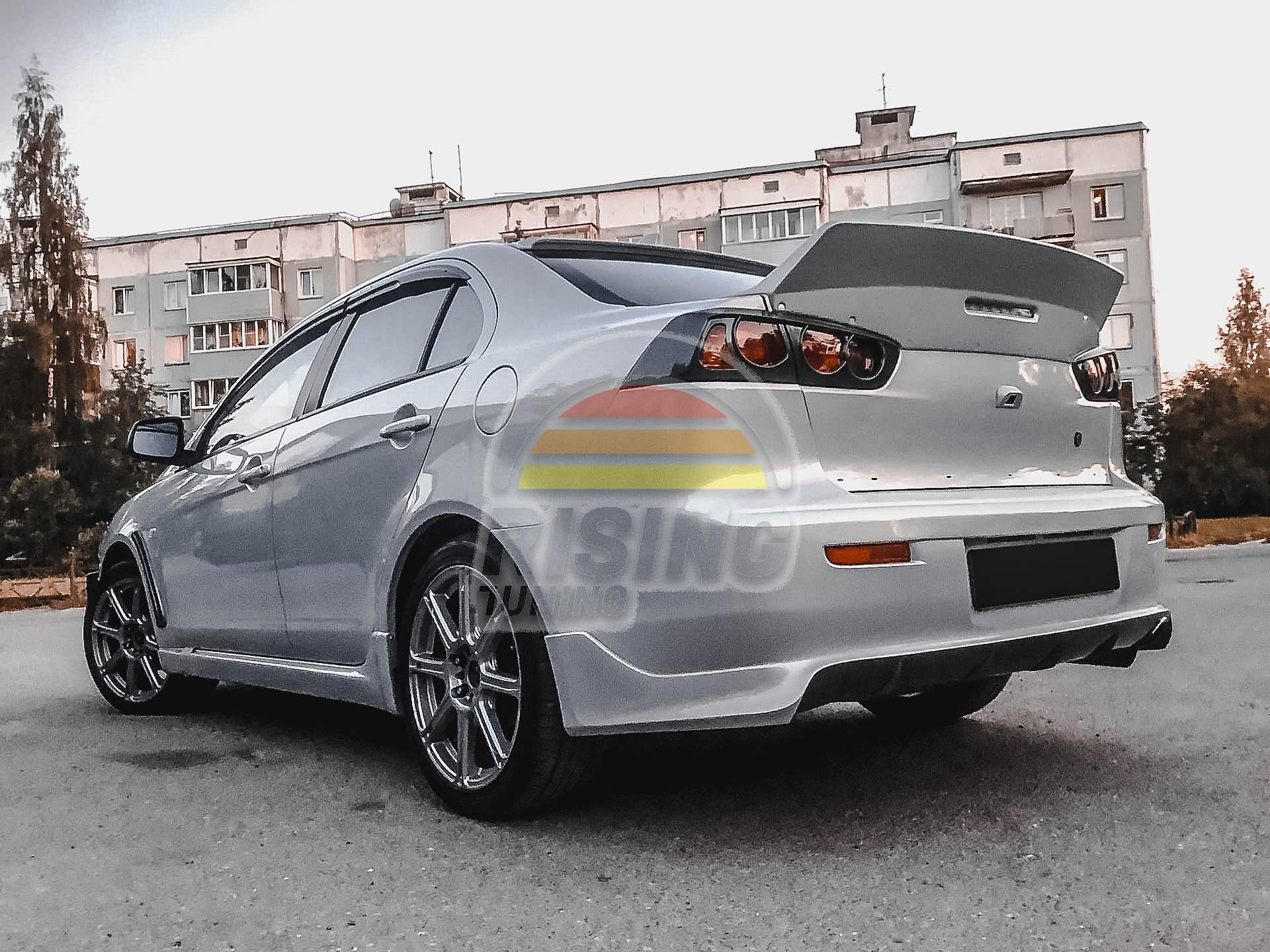 Amazon | RisingTuning ダックテール トランク スポイラー 三菱
