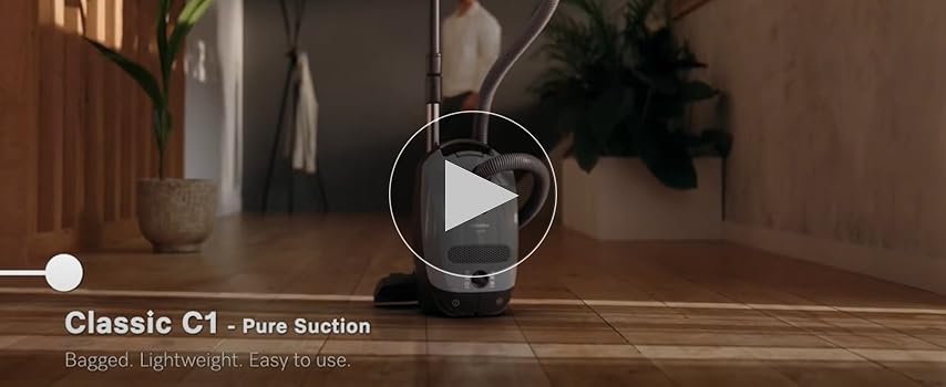 出品は29日まで！Miele Classic C1 キャニスター掃除機 Miele Classic C1 Cat and Dog Canister Vacuum Cleaner for