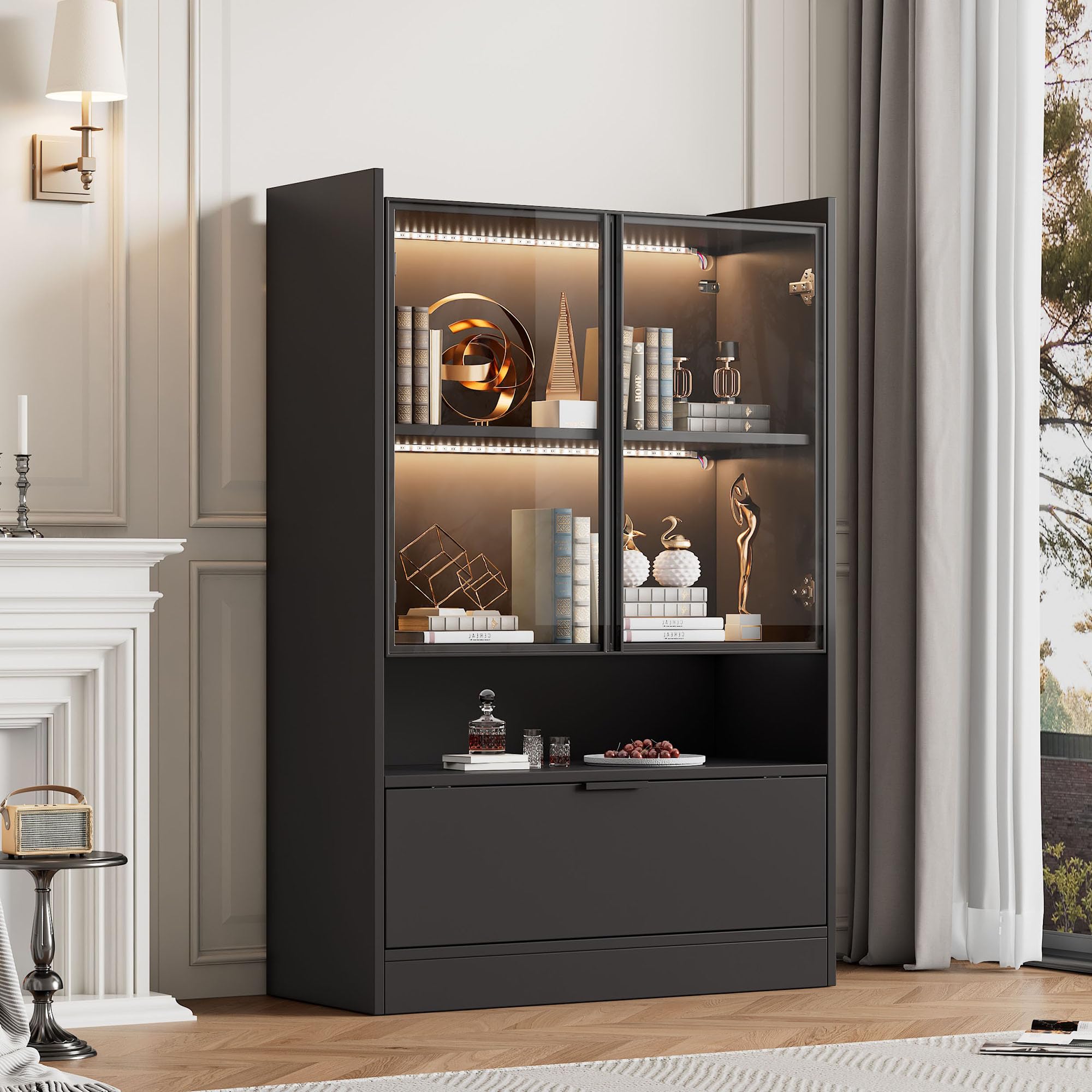 Merax Vitrinenschrank Transparente Vitrine mit LED, Moderner Bücherschrank mit 2 Glastüren & 1 Falttür & Offenes Regal, Sammlervitrine Standvitrine für Wohnzimmer Esszimmer Büro, Schwarz Matt, 120cm