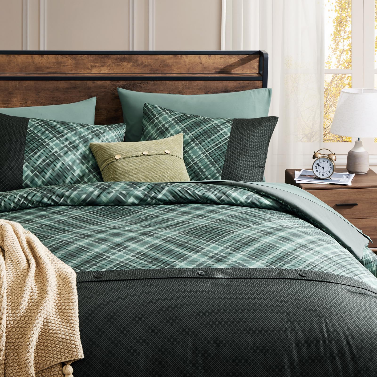 WRENSONGE Plaid Queen Comforter Set, 7 Pieces Black Green Printed and