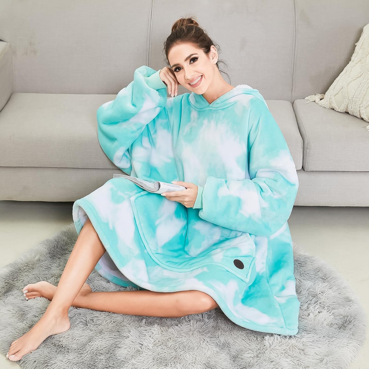 THREE POODLE Wearable Blanket Hoodie for Women, Oversized Sherpa Sweatshirt Blanket for Adults Men, Warm Cozy Tie-dye Green Hooded Blanket, Gifts for Teen Girls Women Mom Sister - Image 6