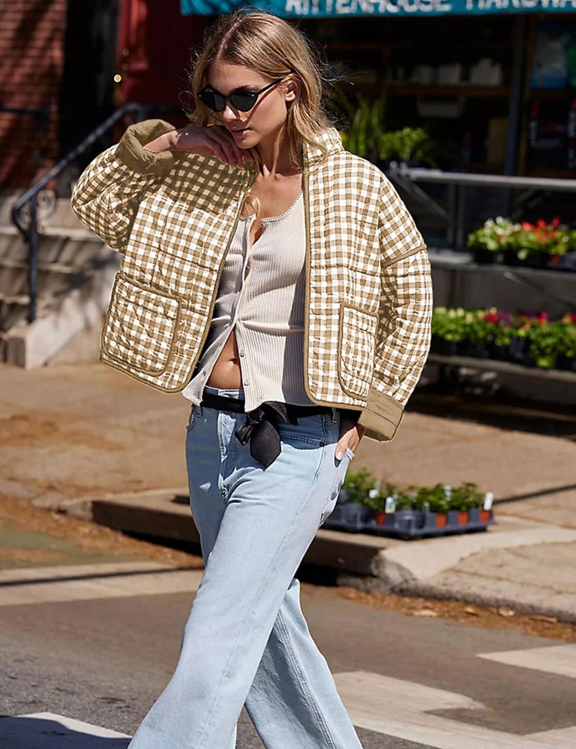 Bozanly Women's Cropped Puffer Quilted Jacket Plaid Printed Lightweight Long Sleeve Zipper Padded Coat - Image 3