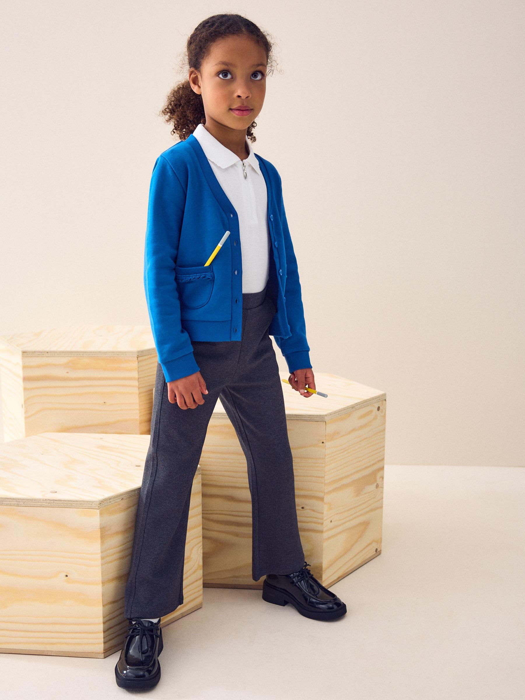 NEXT Mädchen Standard Jersey-Strickjacke mit gerüschten Taschen