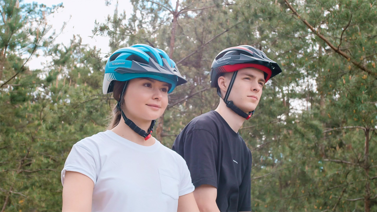 Casco Bici X-TIGER X-TK-12 Con Luce LED Integrata, Ricaricabile, Per Uomo, Nero