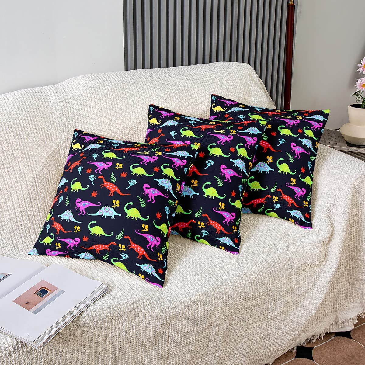2 Federe Per Cuscini Con Dinosauri 3D - 50x50 Cm - Morbide E Colorate Per Divano E Camera Da Letto - 3