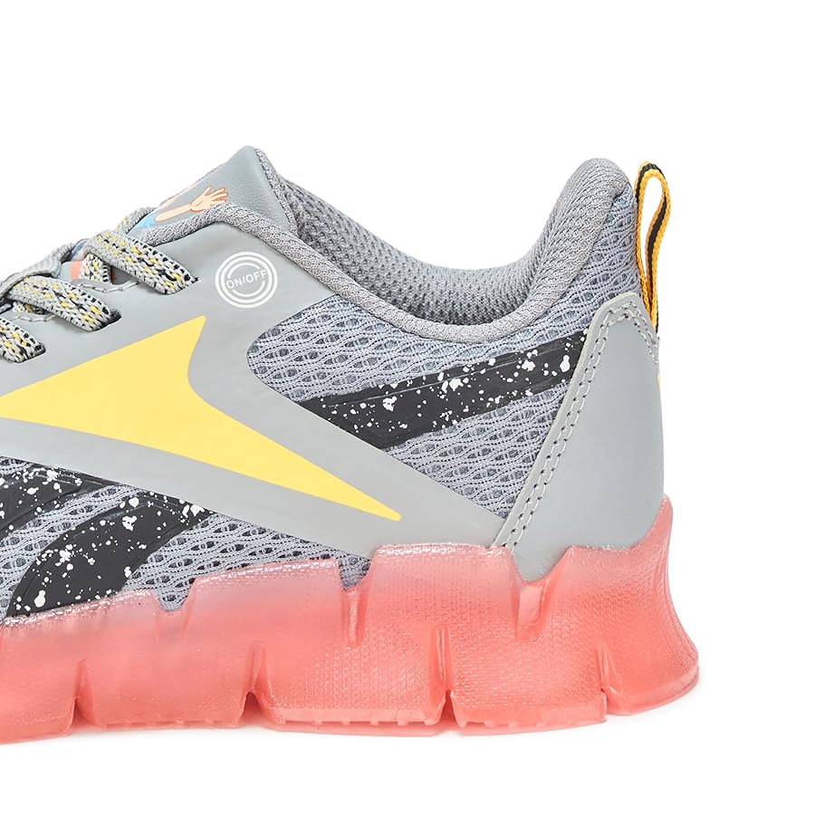 MOMOLAND × Reebok Amazon.com | Reebok x Blippi Kid's Zig N' Glow Elastic Lace