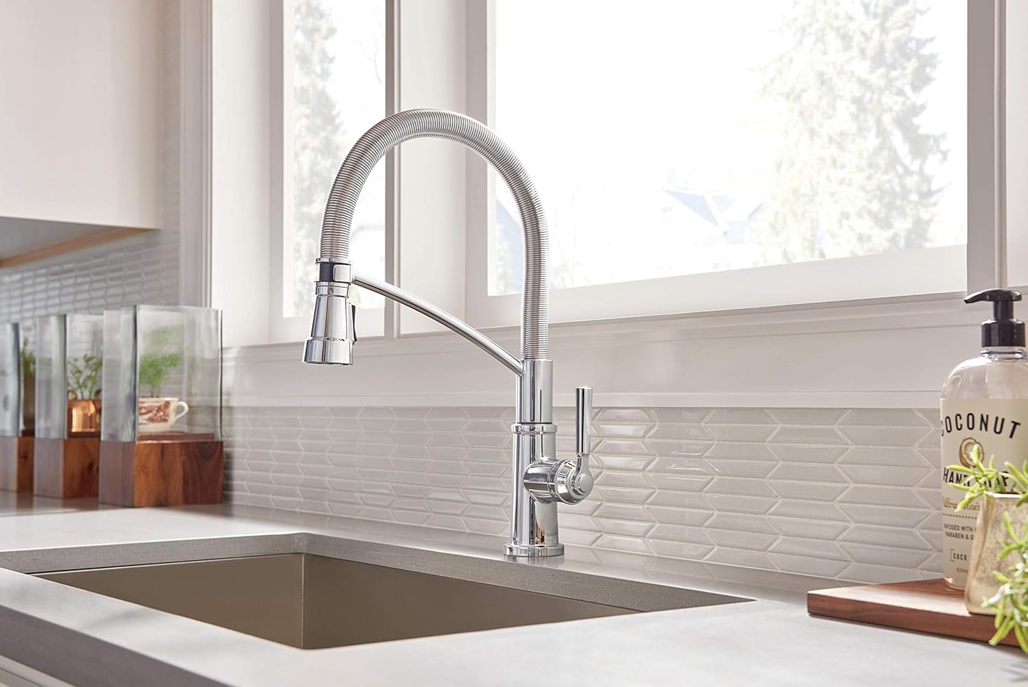 🔥 Peerless Westchester Single-Handle Spring Spout Kitchen Sink Faucet with Pull Down Sprayer, Chrome P7924LF Best Seller Peerless Westchester Single-Handle Spring Spout Kitchen Sink Faucet with Pull Down Sprayer, Chrome P7924LF