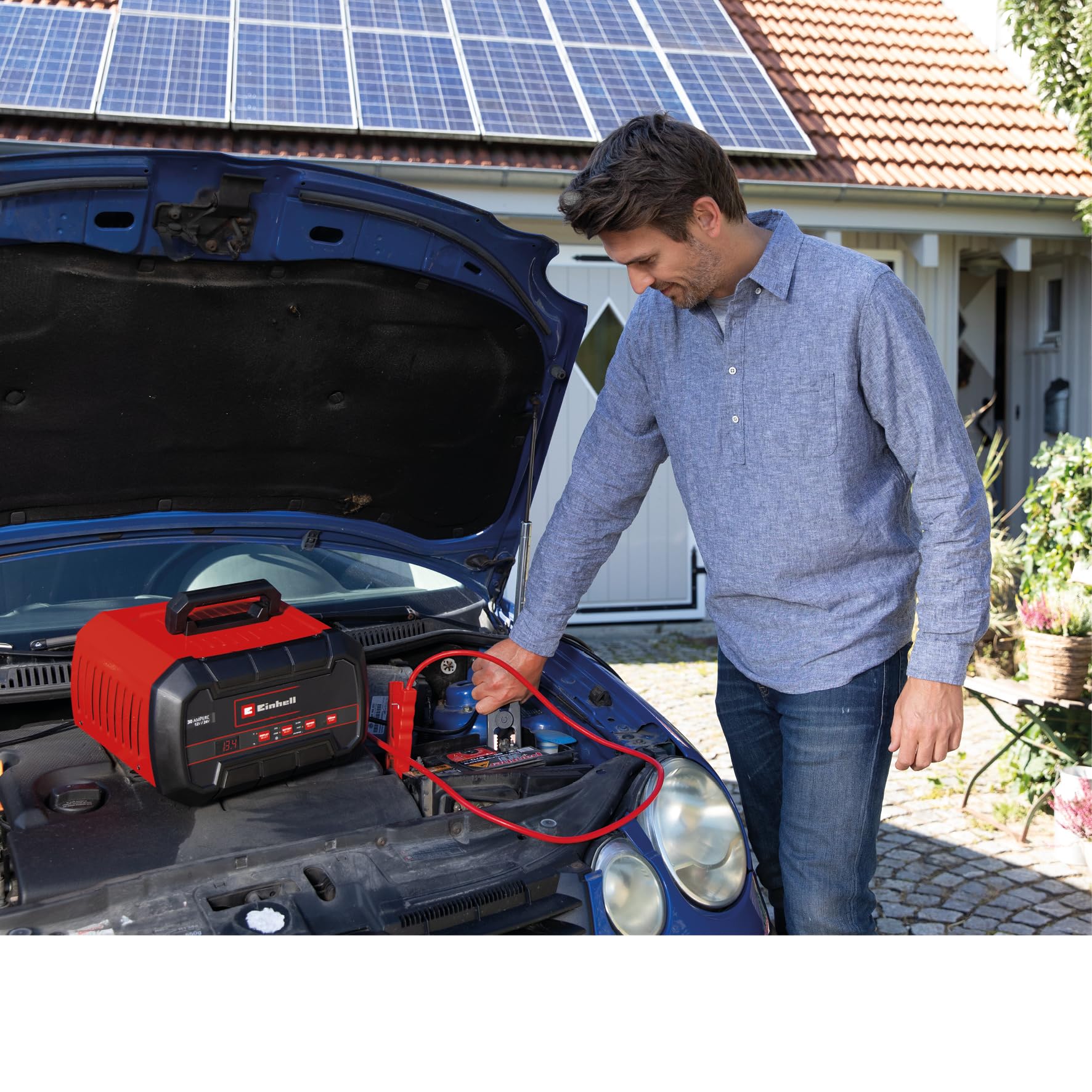 Einhell CE-BC 30 M Caricabatteria auto (220-240 V, di carica 12 / 24 V, per batterie 3-600 Ah, corrente carica 15A a 24 A - 30A a 24V, mantenitore carica, AVVIATORE, per batterie gel - AGM - acido)