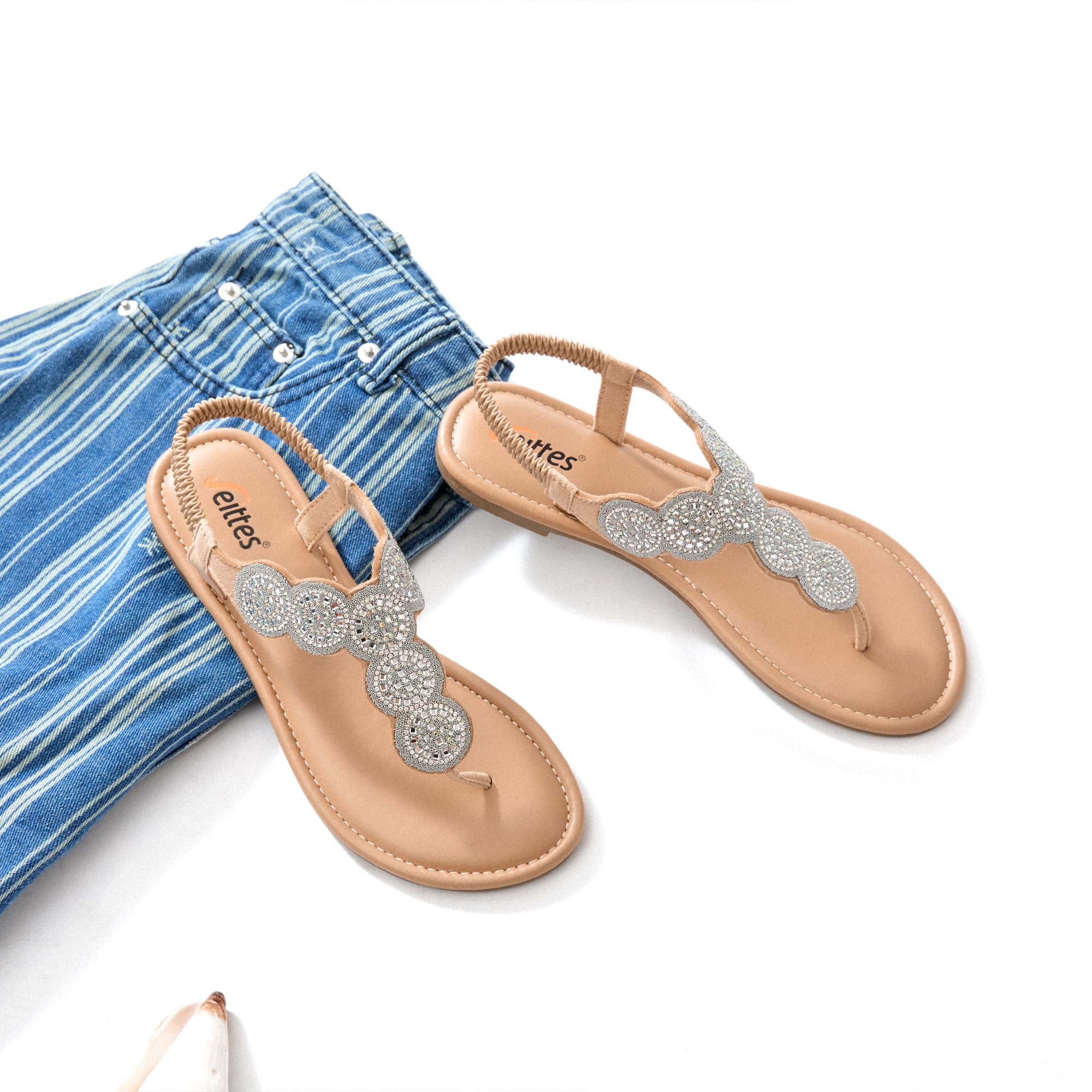 Veittes sandales boho plates pour femmes -Sandales élégantes et confortables à bride élastique arrière, à sabot ouvert sandales tong d’été avec strass et sangle de cheville