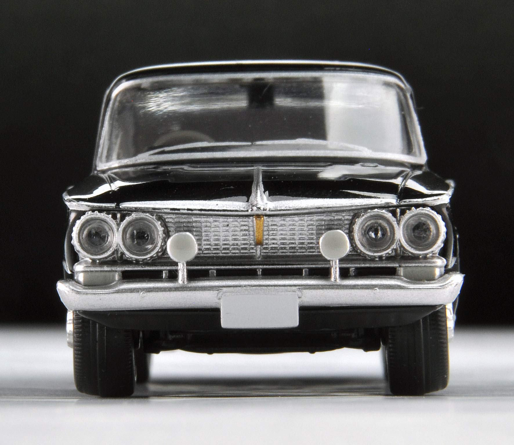 Amazon | トミカリミテッドヴィンテージ 1/64 TLV-175a プリンス