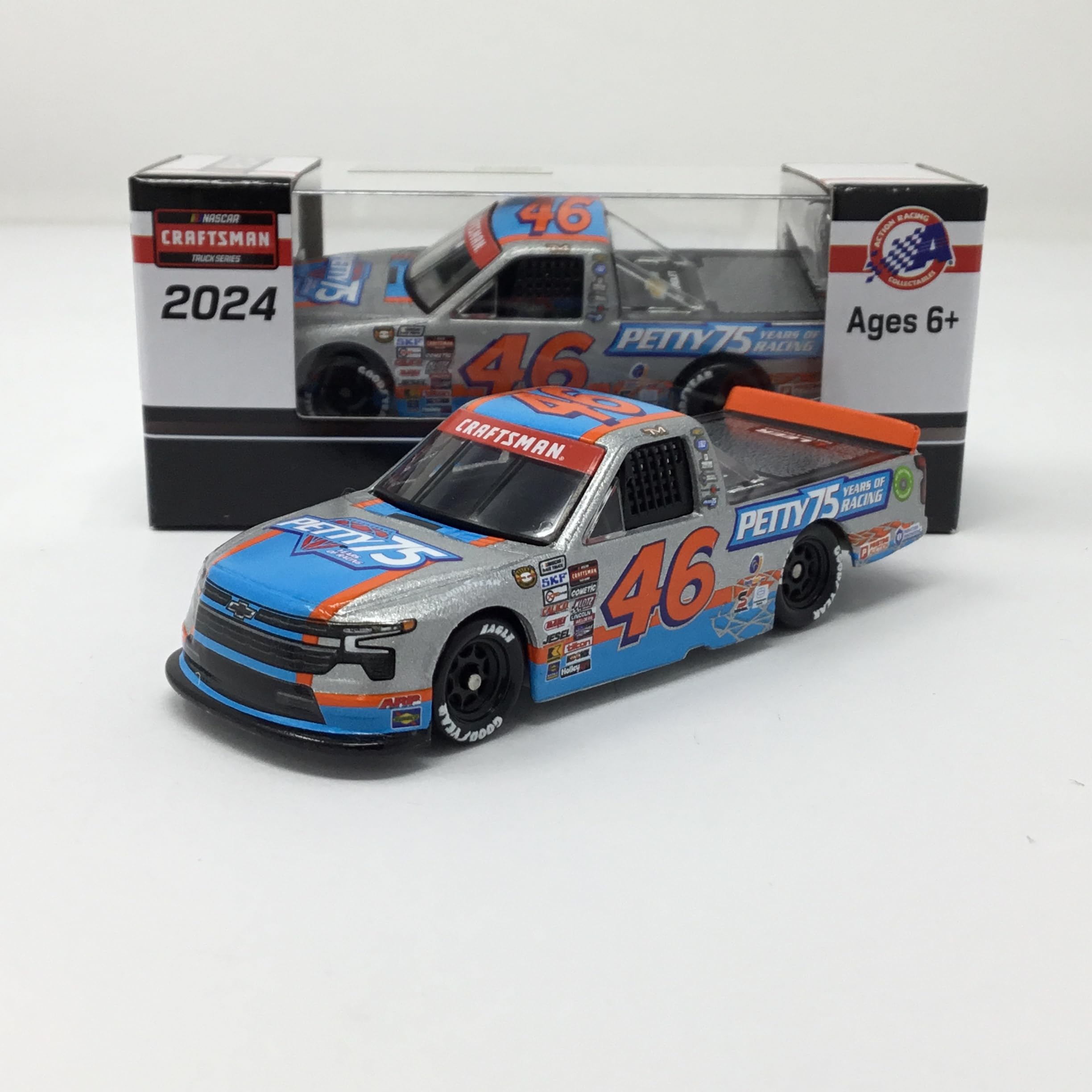 Thad Moffitt 2024 Petty 75 Years of Racing Darlington Throwback 1:64 Diecast