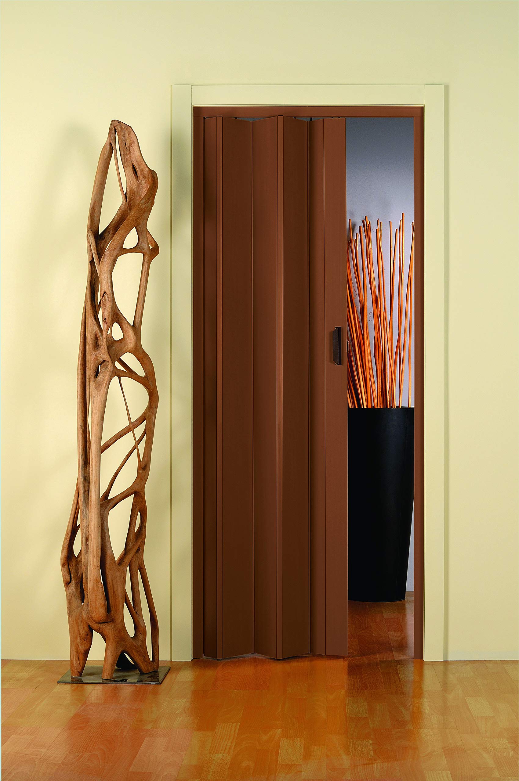 Porta a soffietto in pvc noce marrone da interno con maniglia salvaspazio Monica