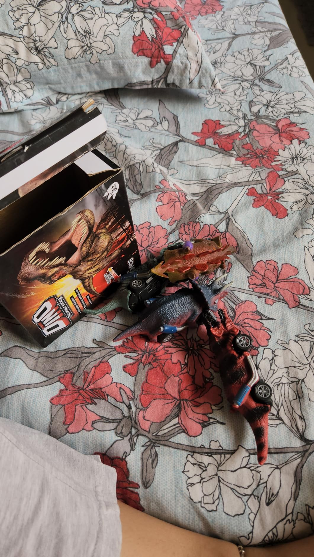 snaptron dinosaur toy