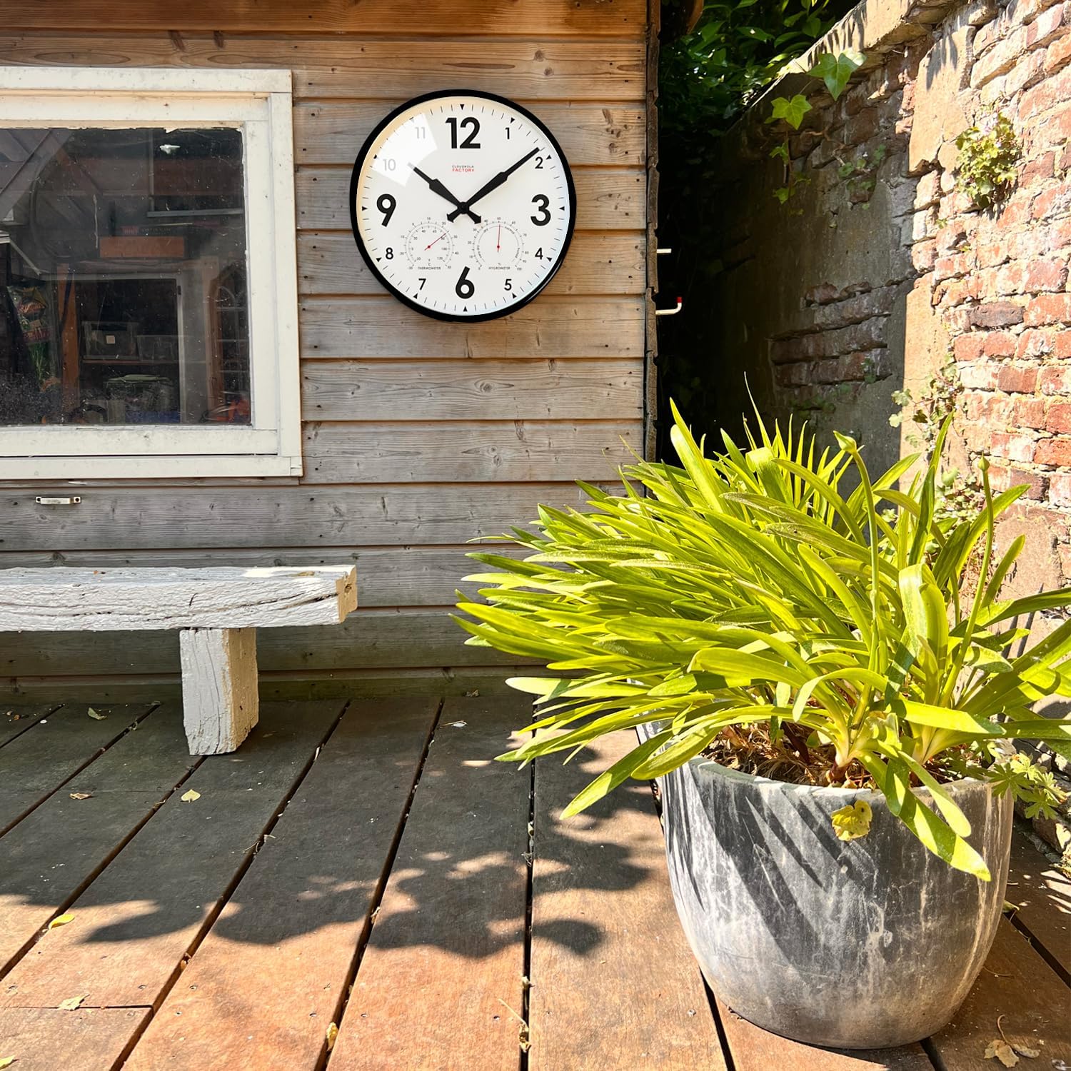 Cloudnola Indoor Outdoor Waterproof Metal Wall Clock with Thermometer and Hygrometer, Black, 18 inch Silent Non-Ticking Battery Operated Quality Quartz Round Clock for Patio and Home Decor