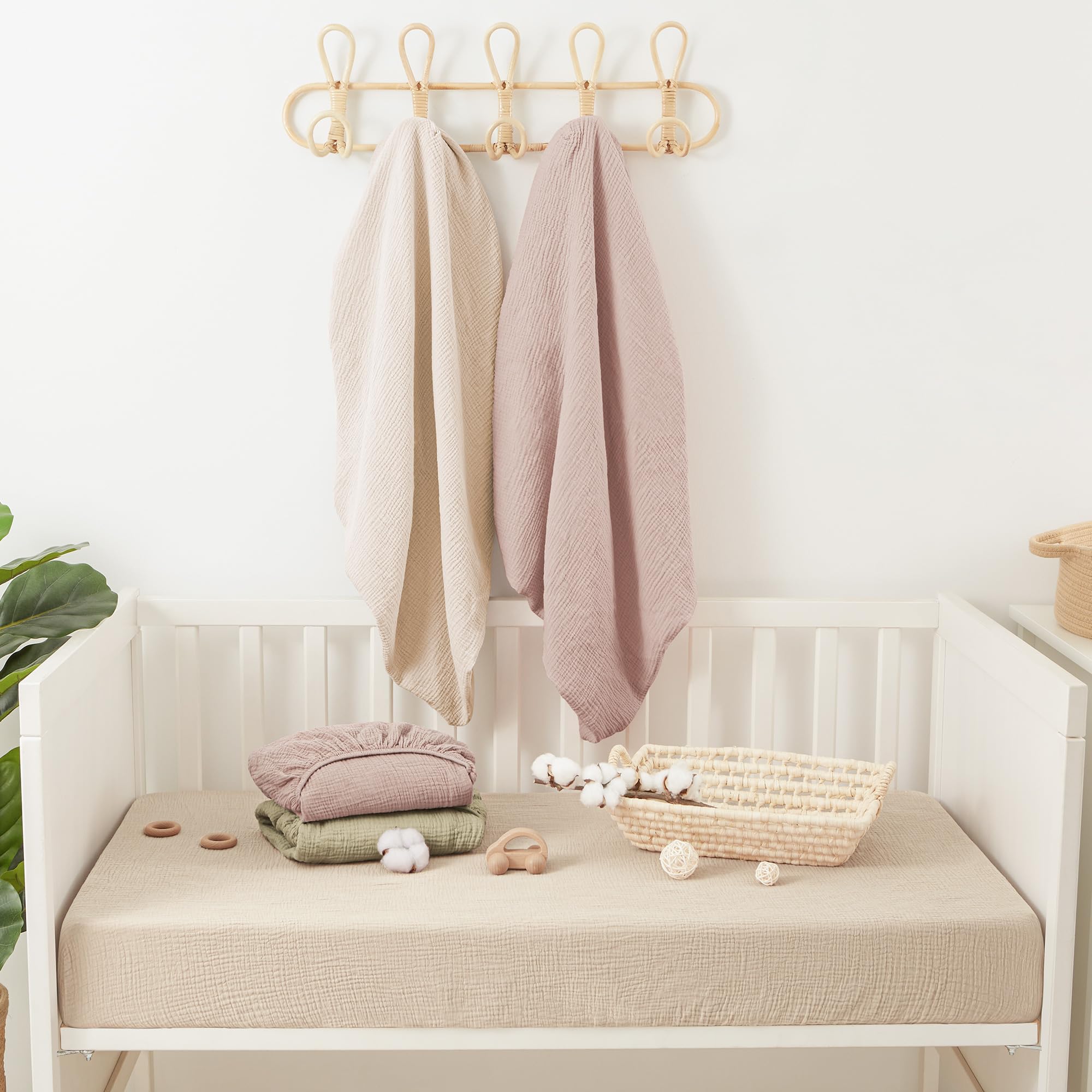 Bearmoss Sábana de Muselina, 100% Algodón, para Colchón Estándar de Cuna y Colchón de Cama Infantil, 60 x 120 cm/70 x 140 cm,Sabana Bajera Cuna Ajustables para Cama Auxiliar (Beige, 70x140)