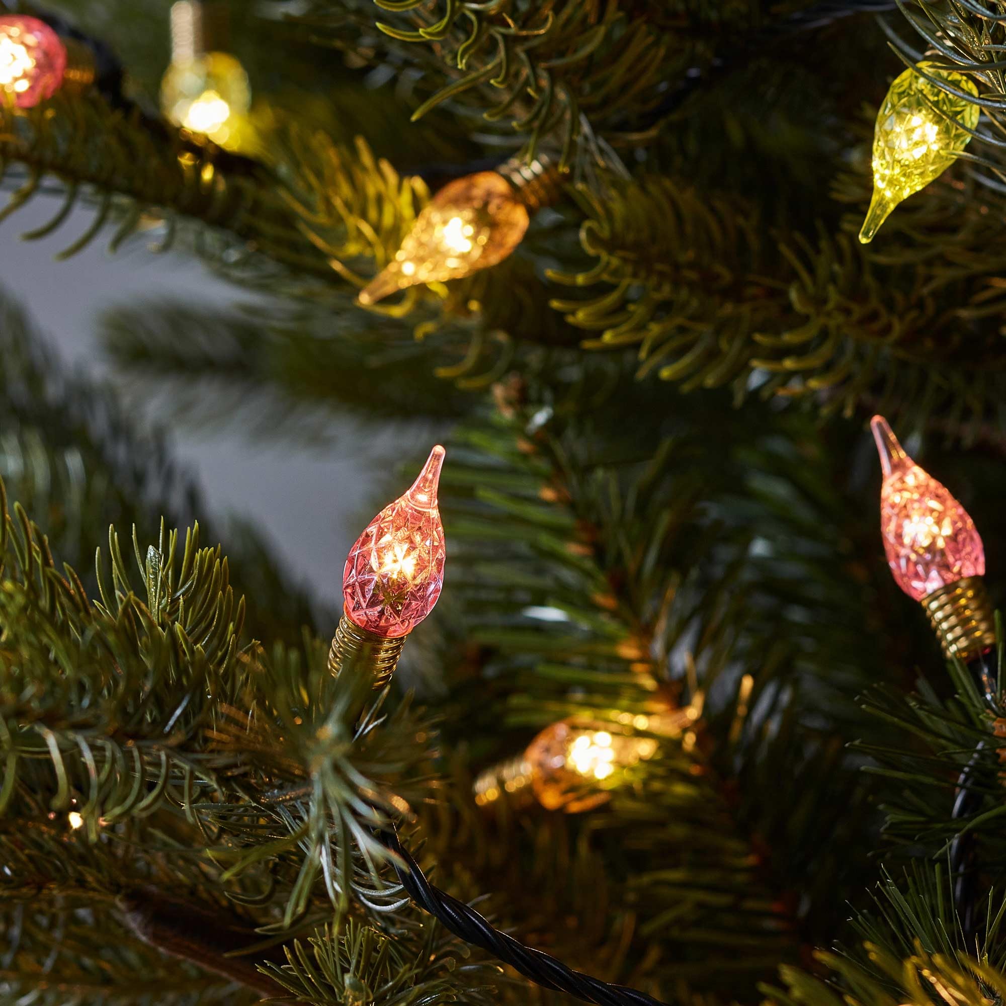 Lights4fun 30m 300er LED Retro Weihnachtsbaumlichterkette Koppelbar bunt strombetrieben C9 Glühbirnen Lichterkette