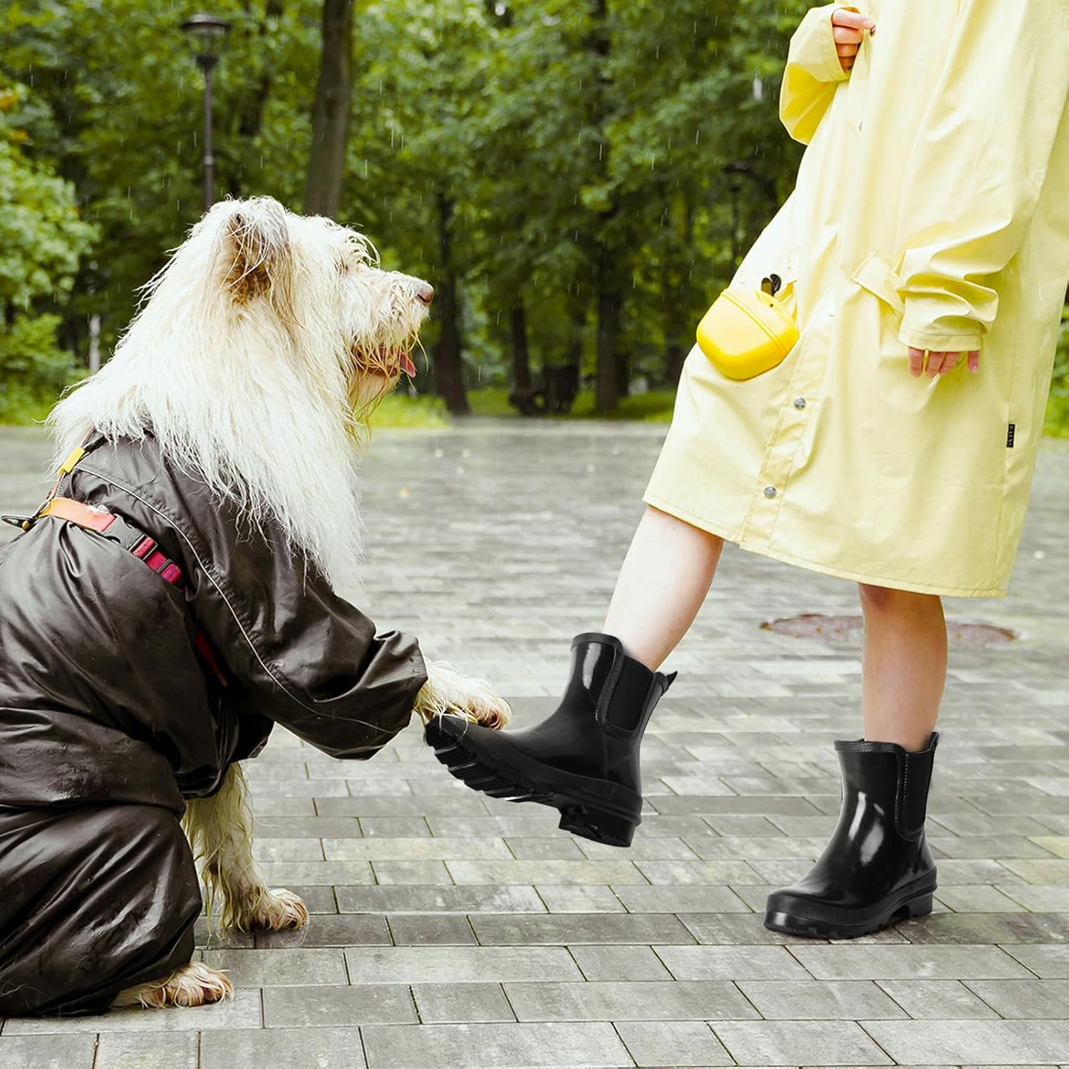 Furuian Women's Ankle Rain Boots Rubber Boots Waterproof Chelsea Rain Boots Short Garden Shoes Comfortable Rain Shoes Lightweight Work Shoes for Women - Image 2