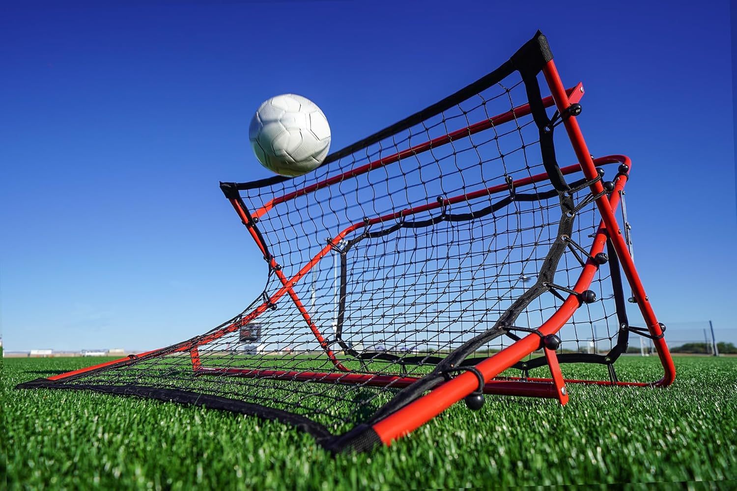 Kwik Goal DFR-1 Rebounder, Red/Black