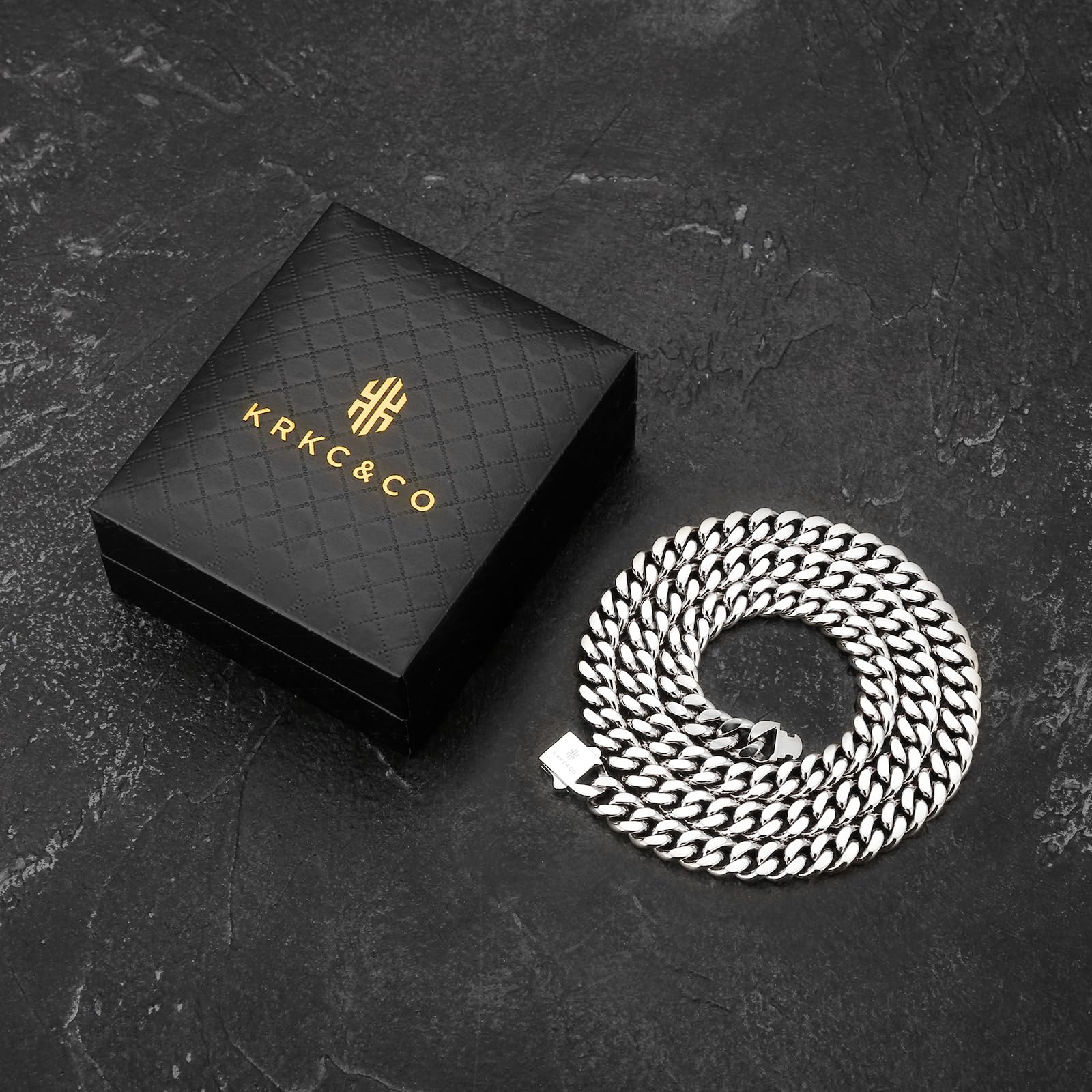 Amazon.co.jp: KRKC&CO: ネックレス