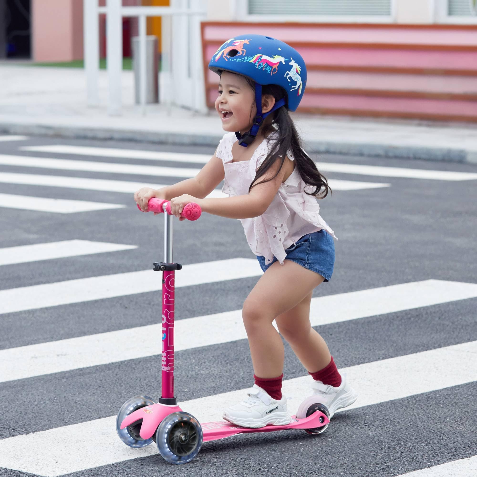 Micro Casco Infantil Patinete Bicicleta Ultraligero 250g Cierre Magnético Luz Trasera 3 Posiciones