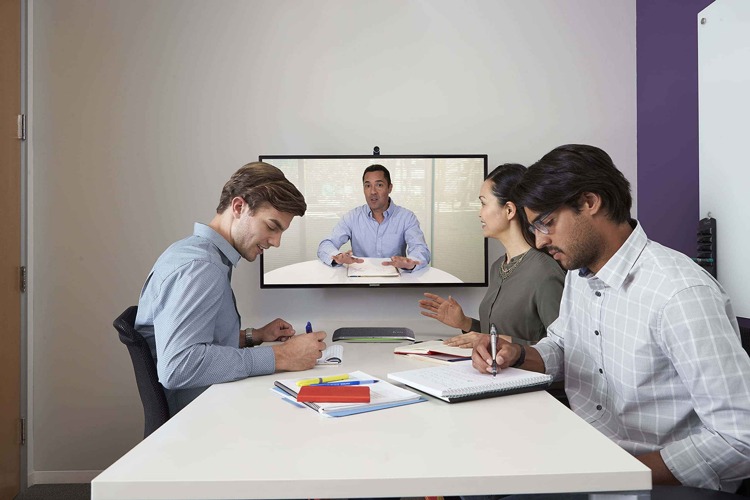 Amazon.co.jp: Poly スピーカーフォン Sync 40 Bluetooth対応