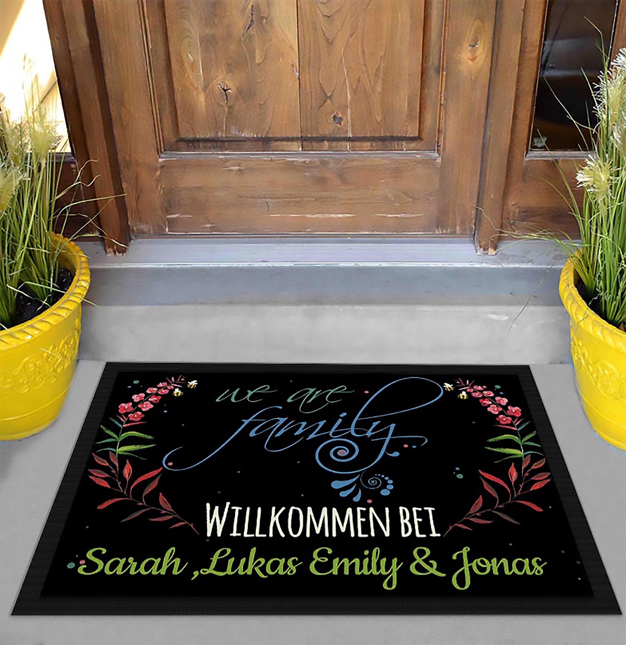 Print Royal Fußmatte mit Spruch - We Are Family - Willkommen - Selbst Gestalten mit Wunschnamen 120 x 80 cm
