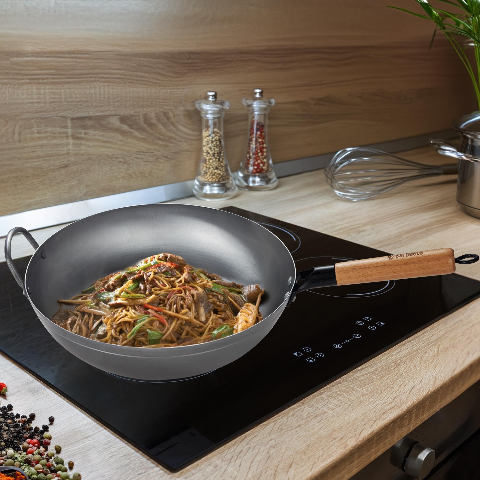 CLP Set wok en acier carbone I Fond plat ou rond pour gaz, induction et gril I Poêle wok avec poignée en bois, livre de recettes & spatule wok, Forme:plate