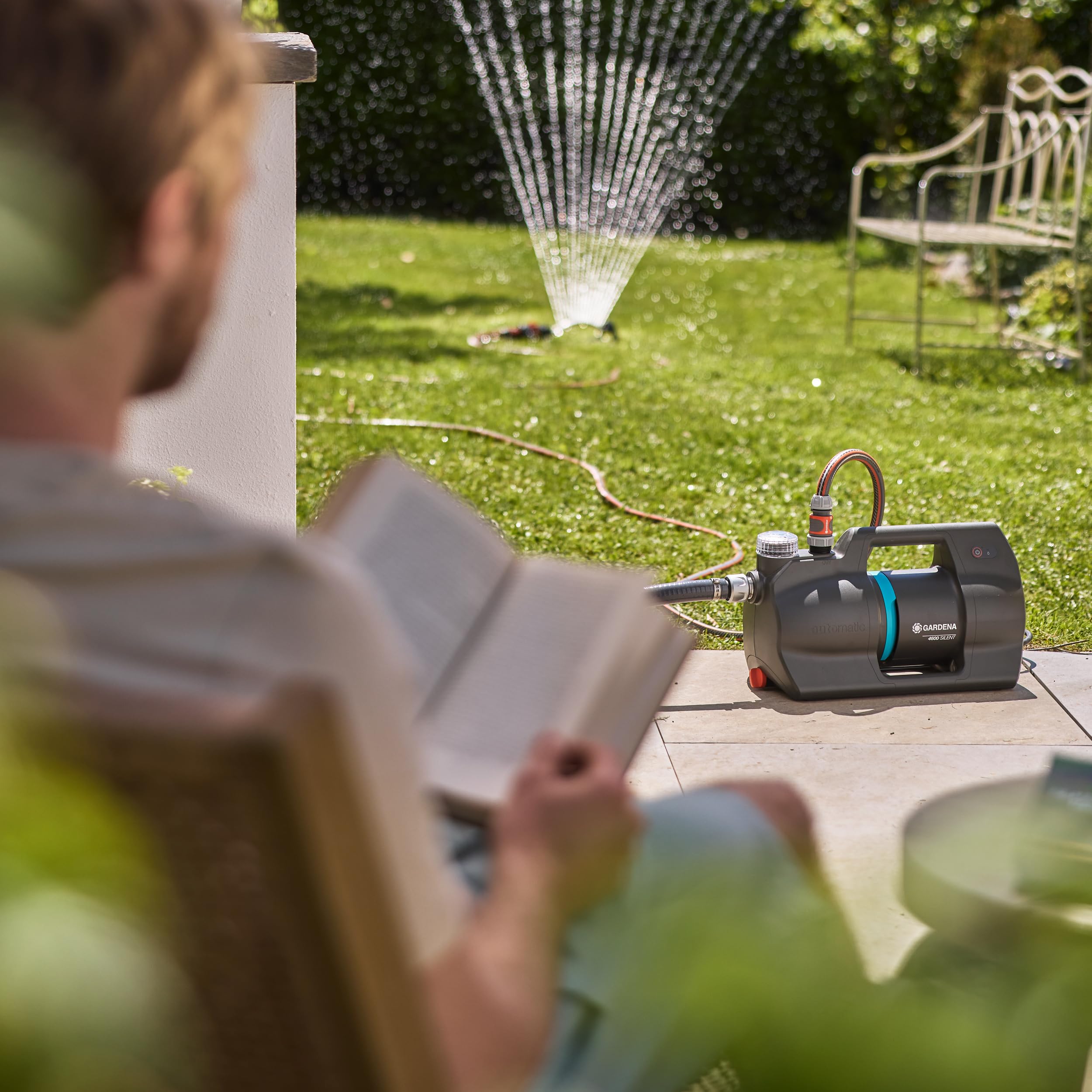 GARDENA Groupe de surpression 4600 Silent Pompe Irrigation automatisée eau domestique 25% consommation énergie moins 9070-20