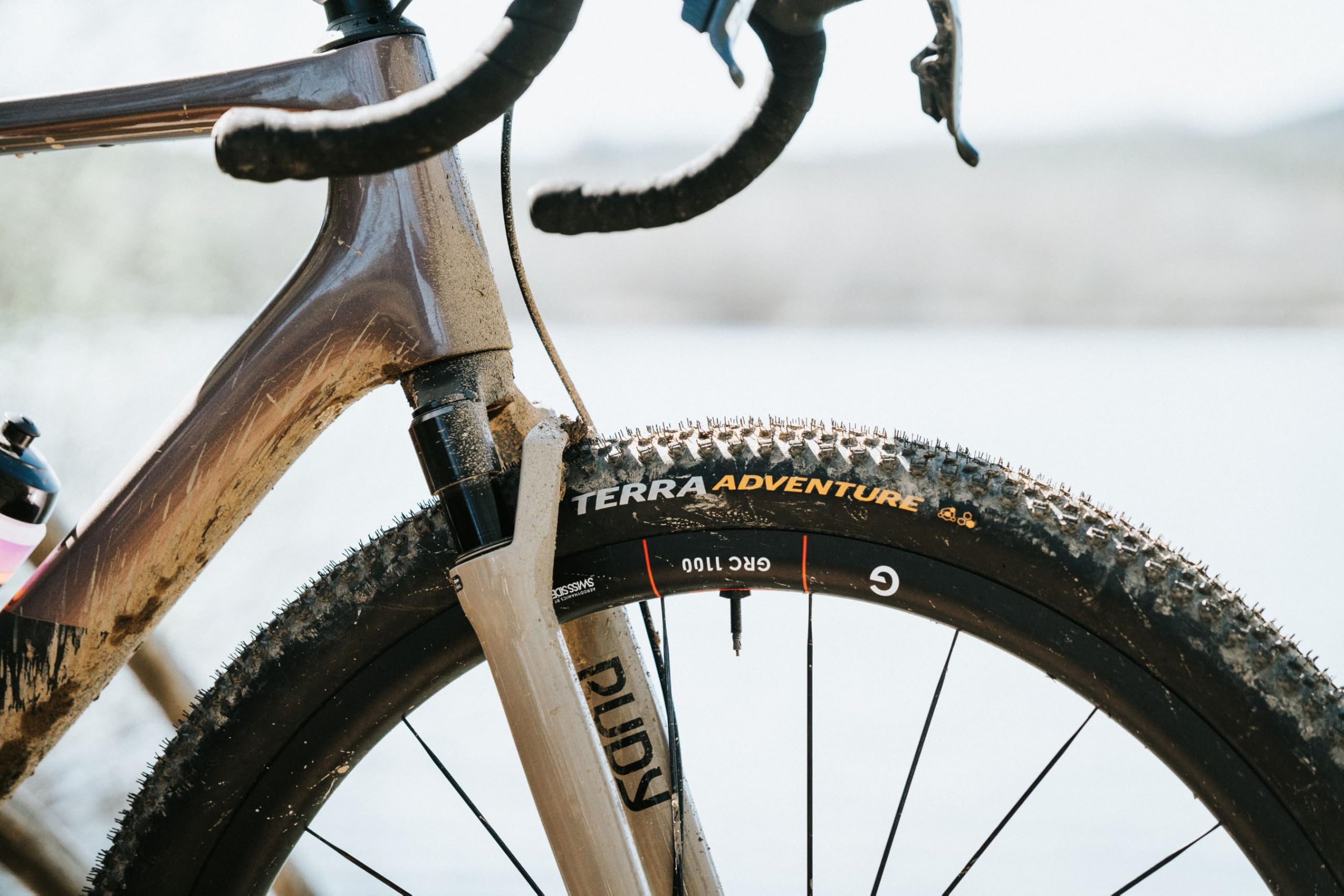Amazon.com : Continental Terra Adventure - Black - Tubeless Gravel