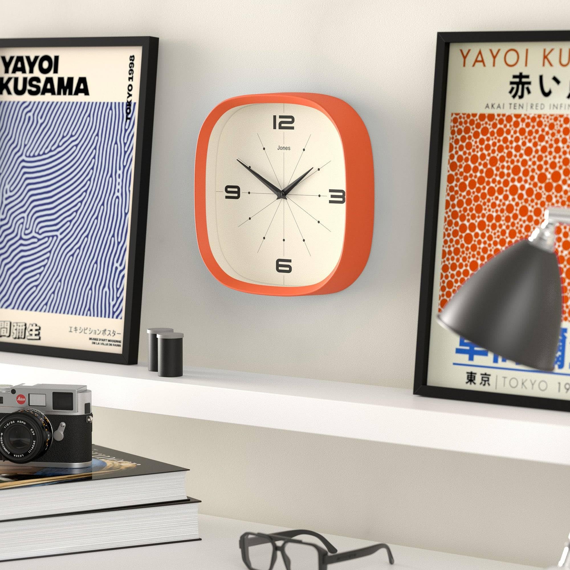 JONES CLOCKS Pulsar Horloge Murale 25cm Orange Rétro Carrée Arrondie