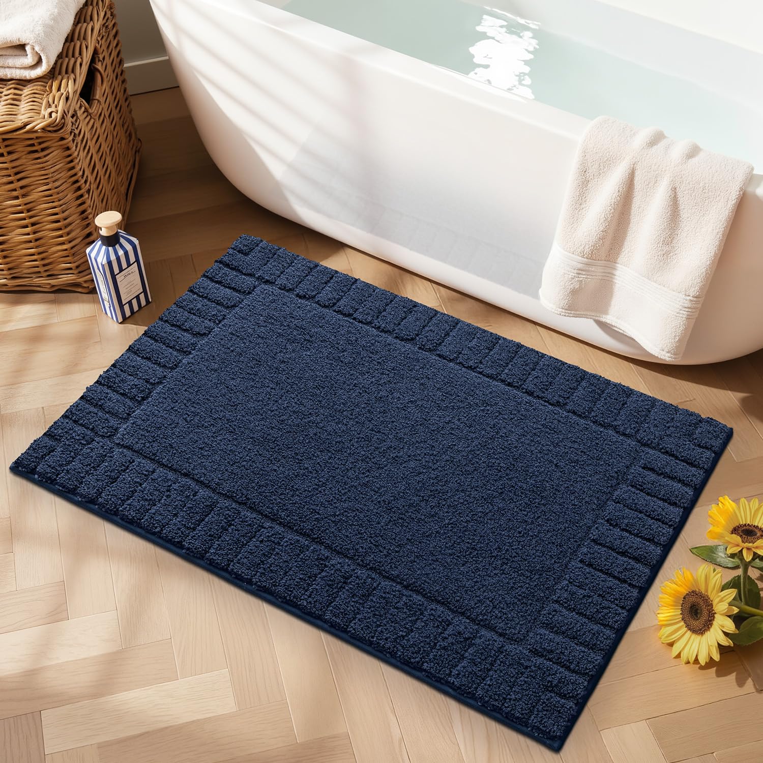 LUMI Soft Bathroom Rug