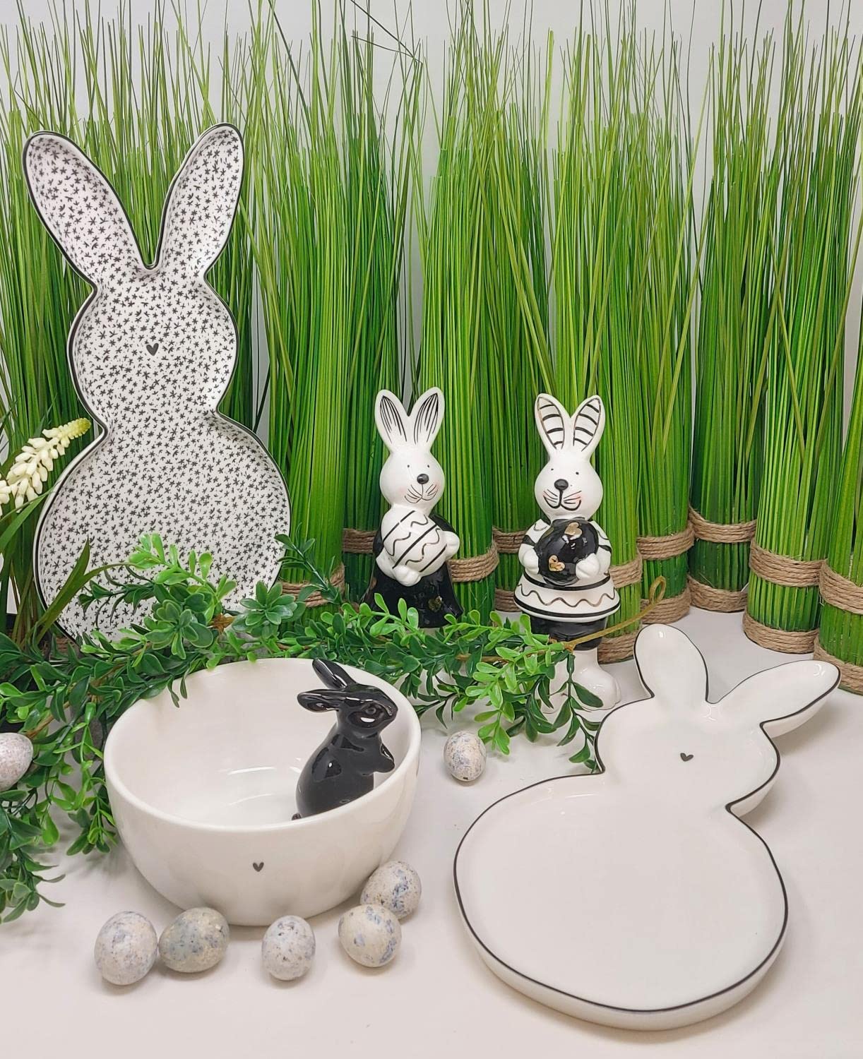 Bastion Collections Servierschale BUNNY in Hasenform mit Blumenmuster, Dekorativ, Weiß/Off-Weiß, Porzellan, 30 cm