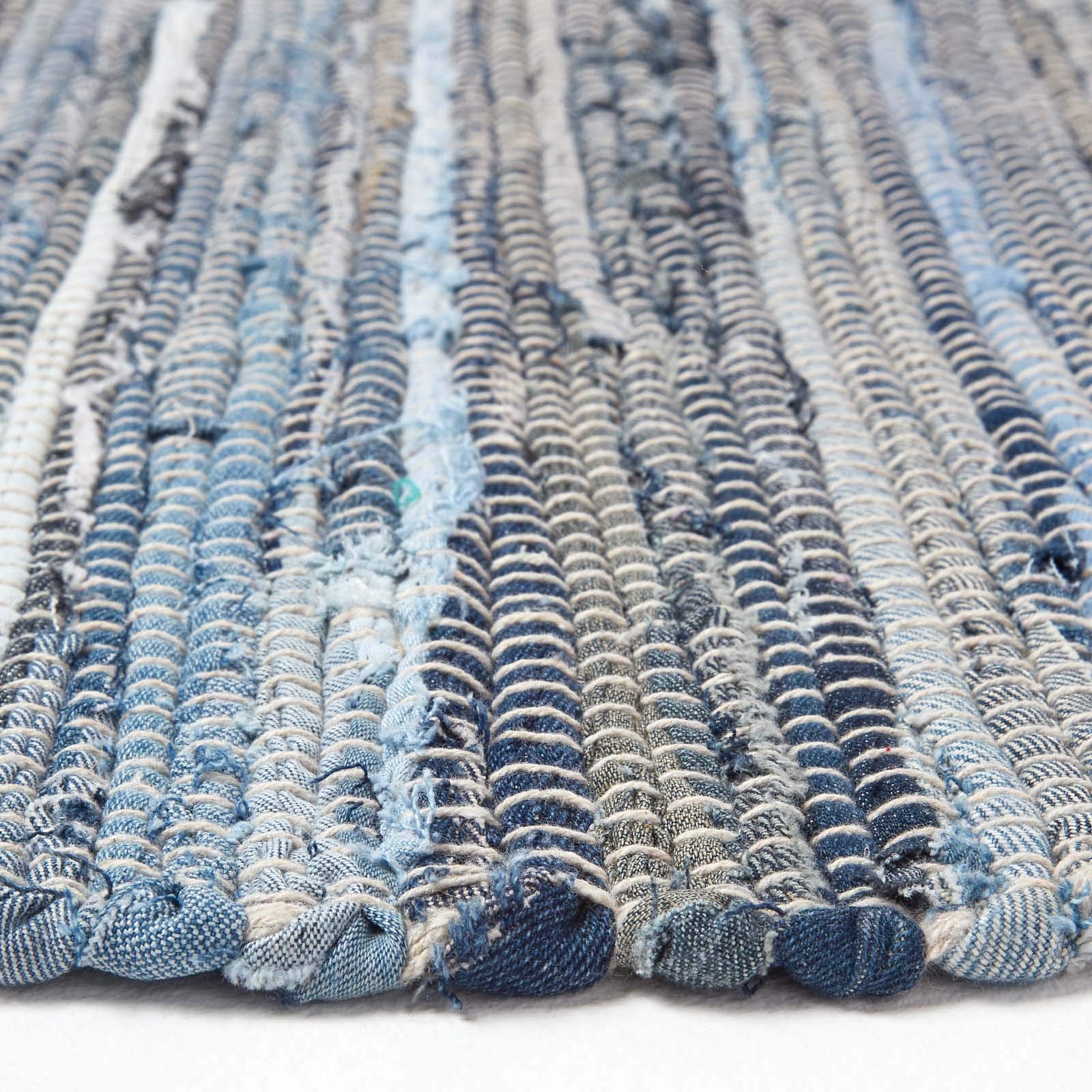 Homescapes Denim-Teppich 150x240 cm, blau gestreifter Flickenteppich handgewebt aus recyceltem Jeansstoff, Chindi-Stil, Flachgewebe, jedes Exemplar EIN Unikat
