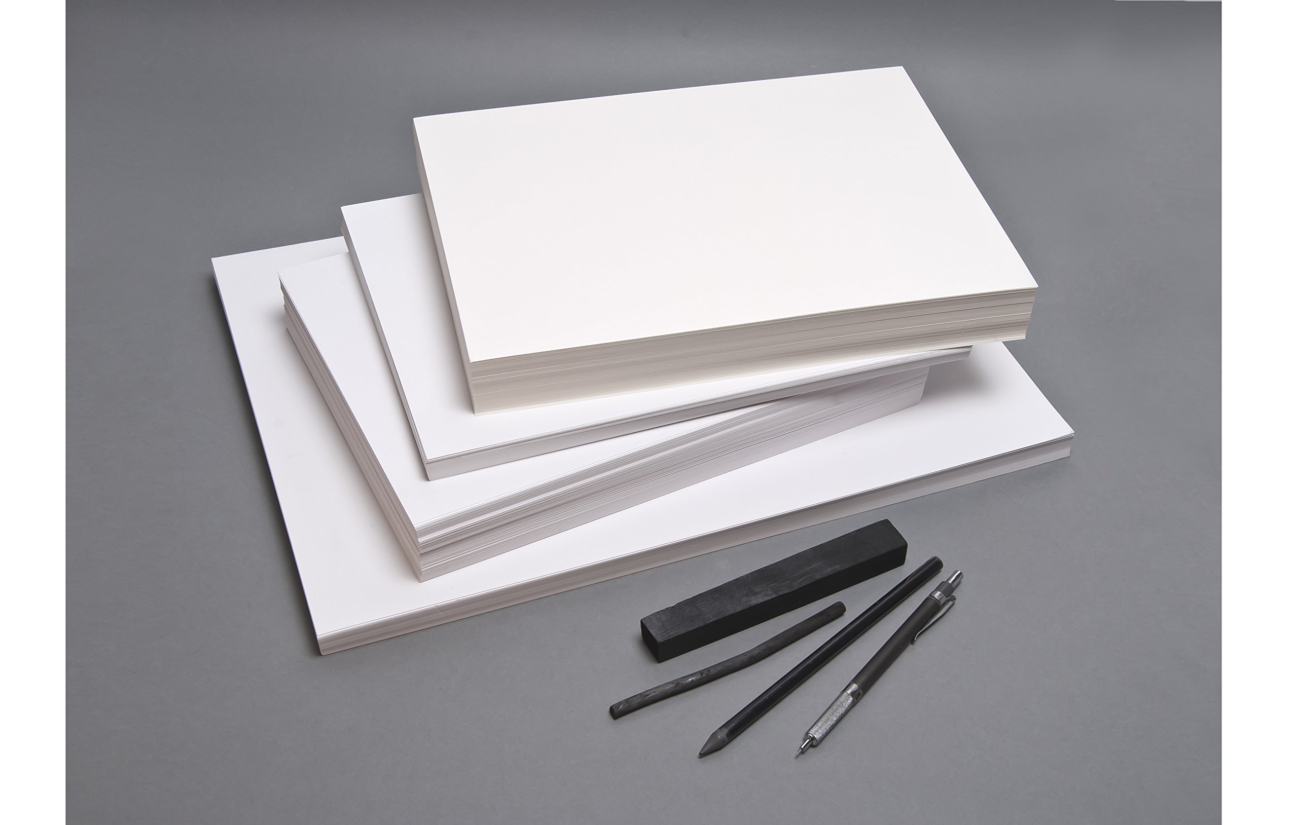 Clairefontaine 1695C Paquet Papier Dessin Croquis - 250 Feuilles Papier Dessin Blanc au Grain Très Léger - 24x32 cm 160g - Idéal pour le Dessin et Croquis au Crayon, Feutre ou Fusain