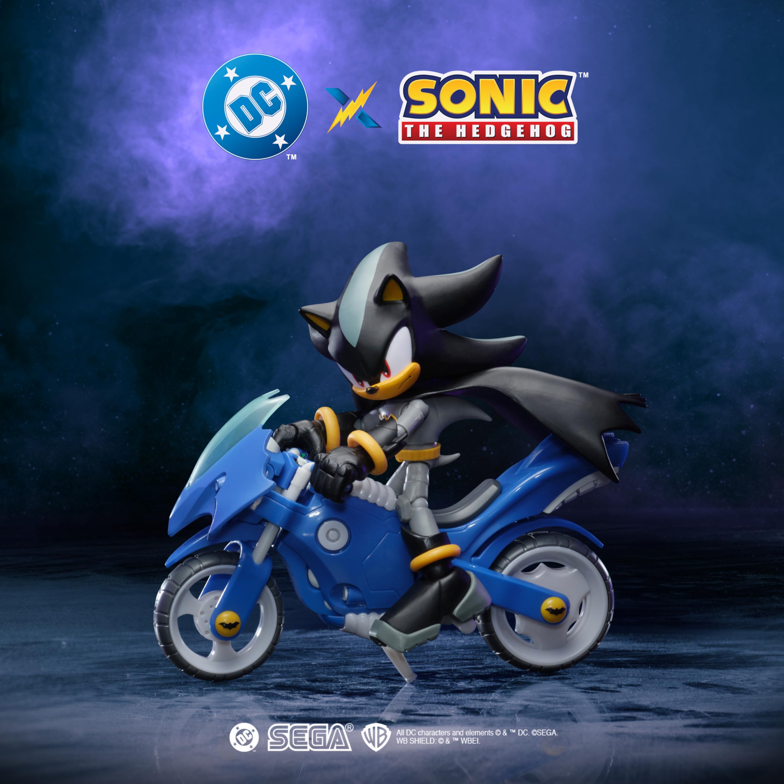 Coffret Figurine articulée DC x Sonic Shadow en Batman et Batcycle, Jakks Pacific, Comprenant Une Figurine Shadow de 12,7cm & Un véhicule interactif avec Roues Mobiles et béquille Fonctionnelle.