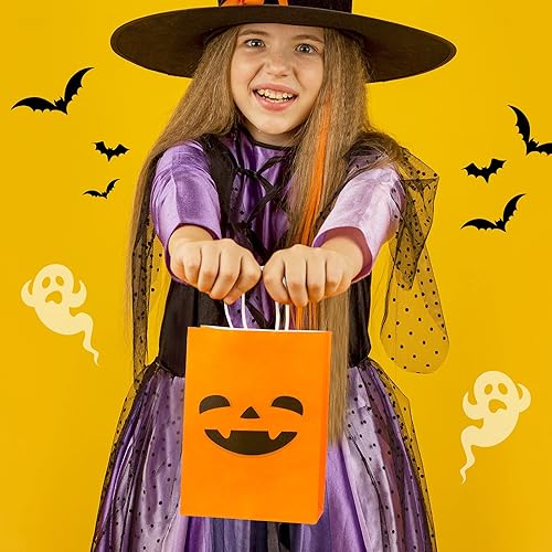 Miniatura 7 de NiHome Paquete de 16 bolsas de papel kraft de calabaza de Halloween con asas, varios diseños de Jack-o'-lantern para dulce o truco, recuerdos de