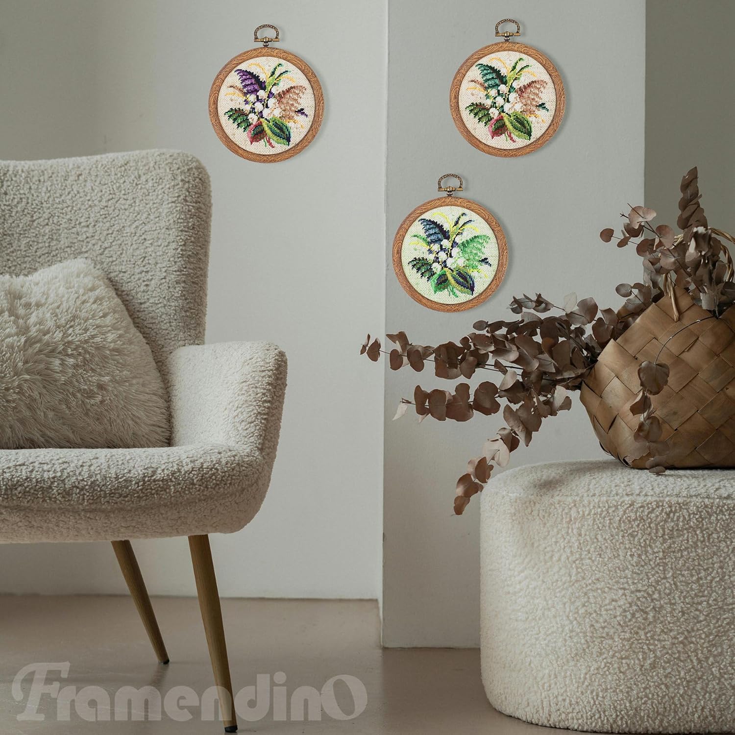 Framendino, 15 Pack Round Mini Embroidery Hoops 4 Inch Imitated Wood Display Frame Circle Cross Stitch Hoop Ring for Art Craft Sewing Hanging Ornaments