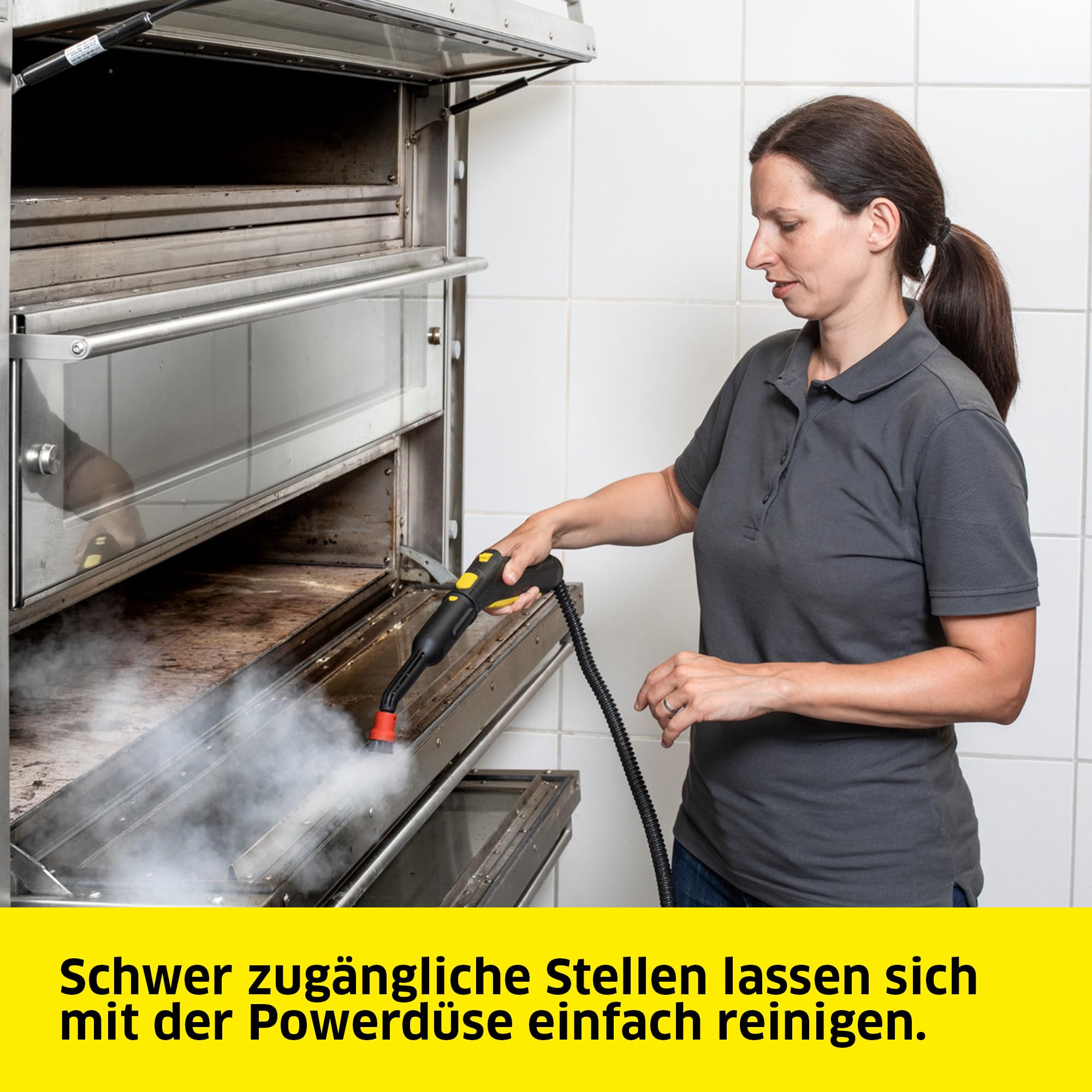 Kärcher Dampfreiniger SG 4/4, Dampfdruck: 4 bar, Tank: 2,4 l Kesselinhalt + 2,0 l Tank, Handdüse mit Bürste, 2 Dampfrohre, 2,0 m Dampfschlauch, 2 Bodendüsen, Frottee-Überzug, Aufsätze für Handdüse