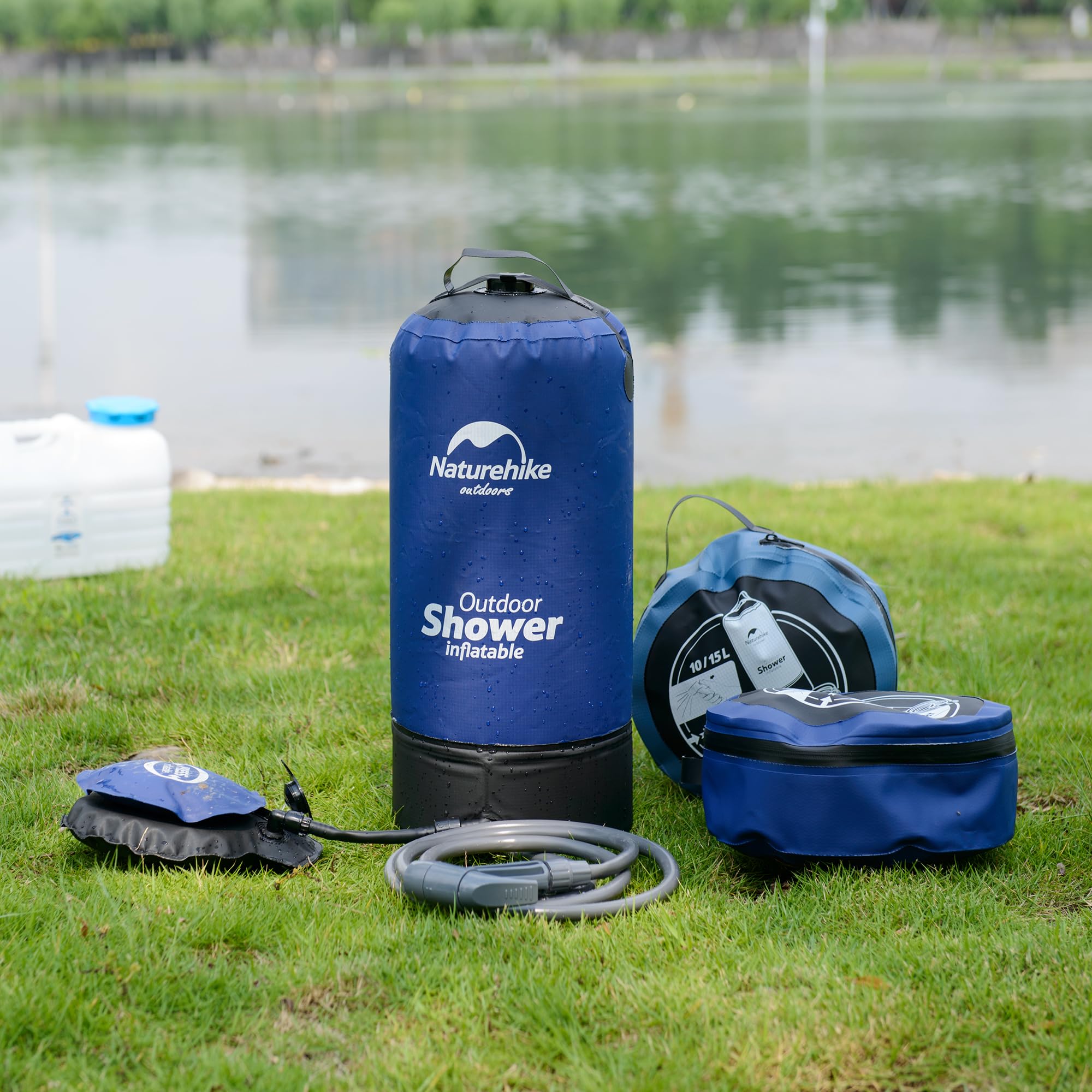 Naturehike Douche Solaire à Pression Extérieure Portable Sac de Douche Extérieur Mobile de Camping avec Pompe pour Le Camping, Le Jardin, Les Voyages, la Voiture, la Plage Seulement 1 kg-11 L