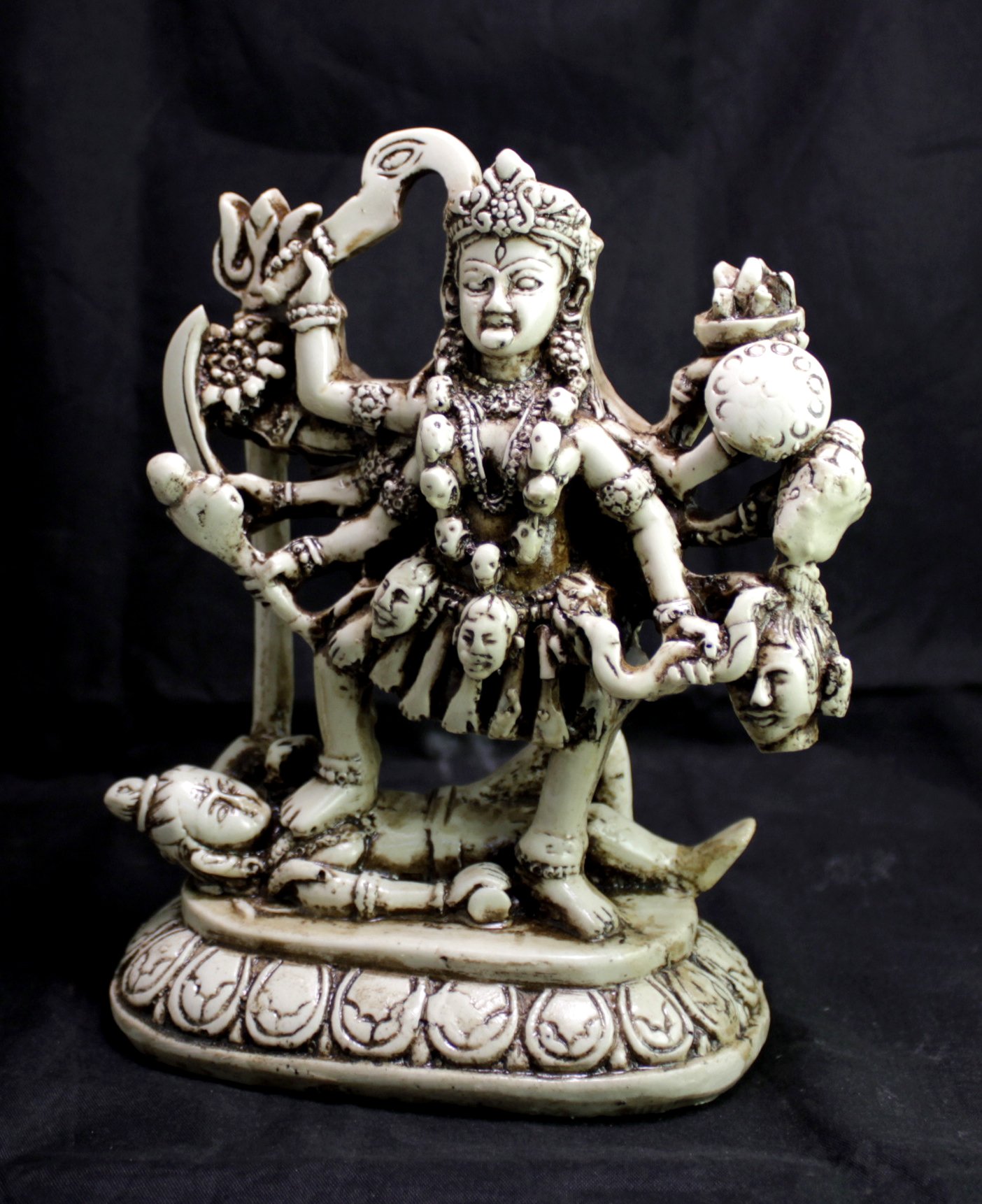 Krishna Mart India Hand Carved Meditating Hindu Goddess Kali Resin Idol Sculpture Statue Size 6"x 4.4"