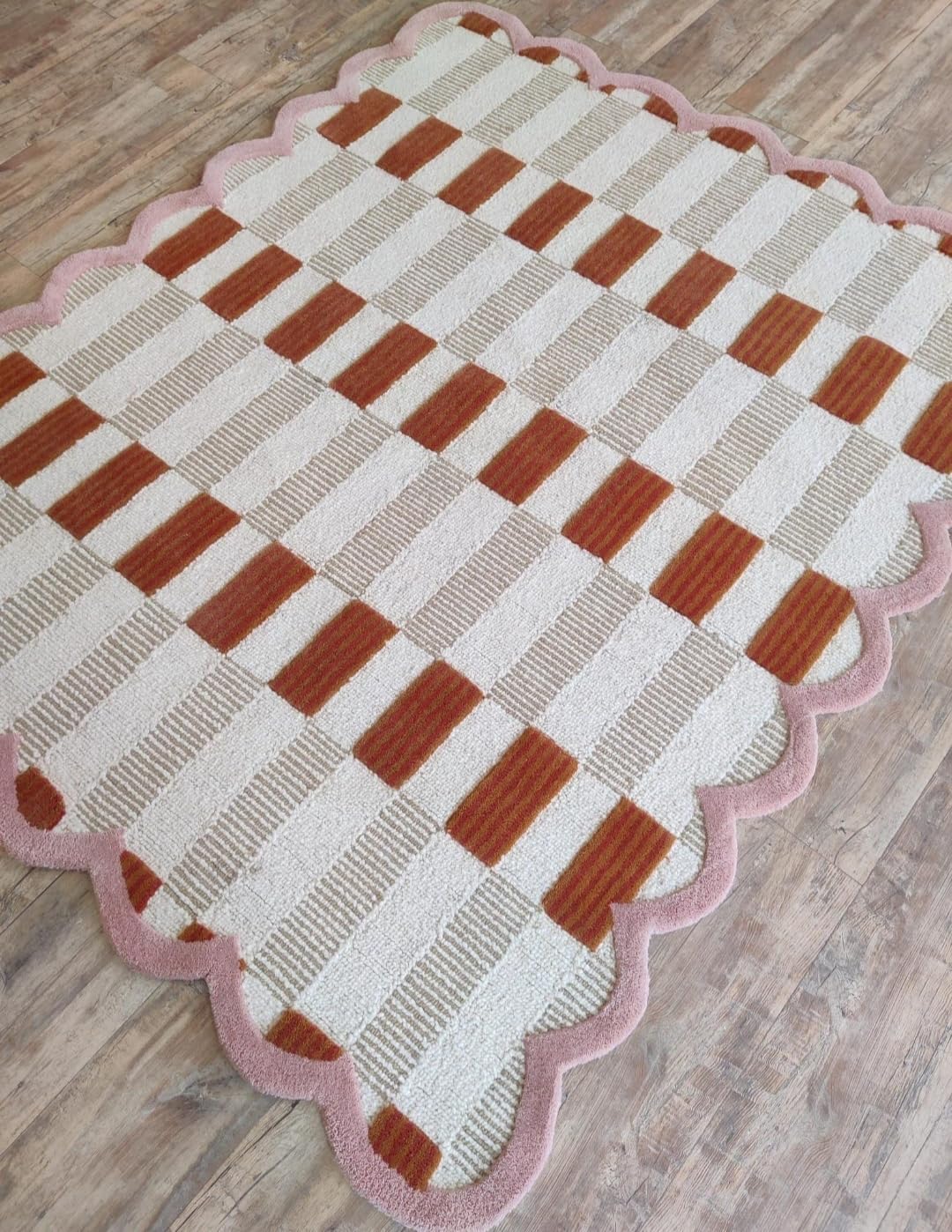 Tufted Area Rug, Checkered Pattern, Pink Scalloped Border, Rust and Beige Stripes, Textured Woven Design (270 * 270 cm)