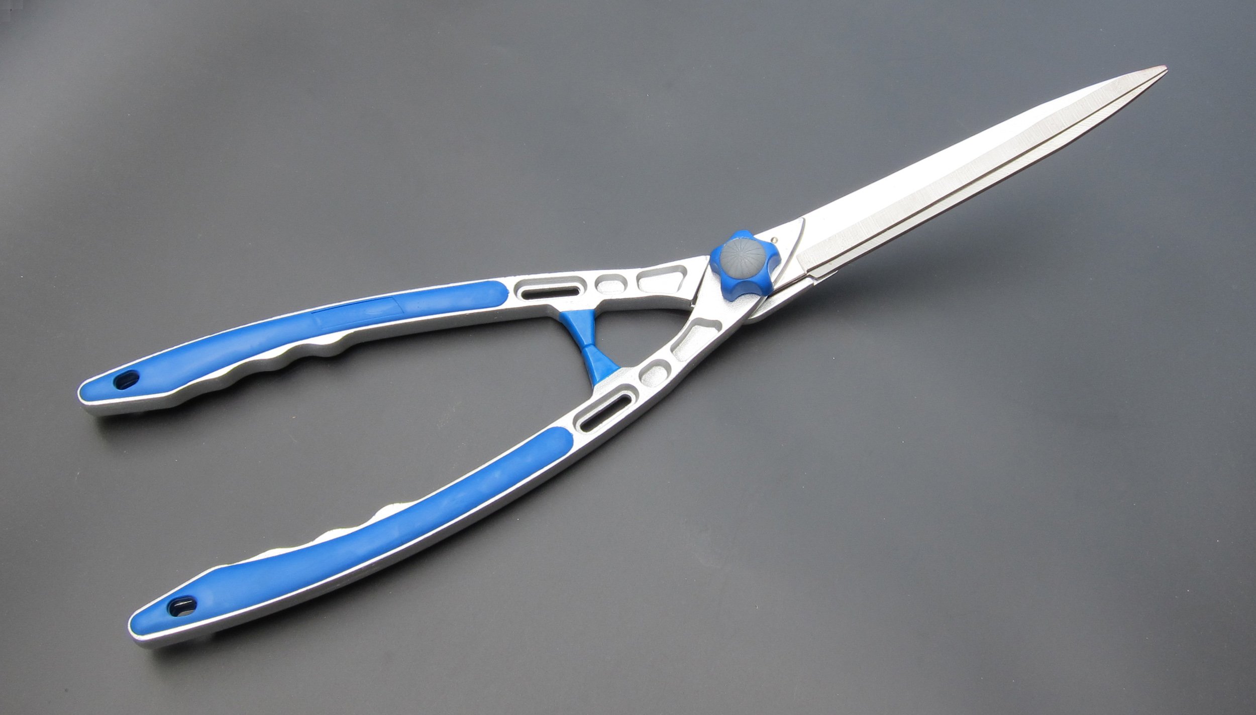 Cisaille à haie 605 mm – Cisaille à gazon – Lame en acier inoxydable de 230 mm – Corps en aluminium avec grip en vinyle doux au toucher