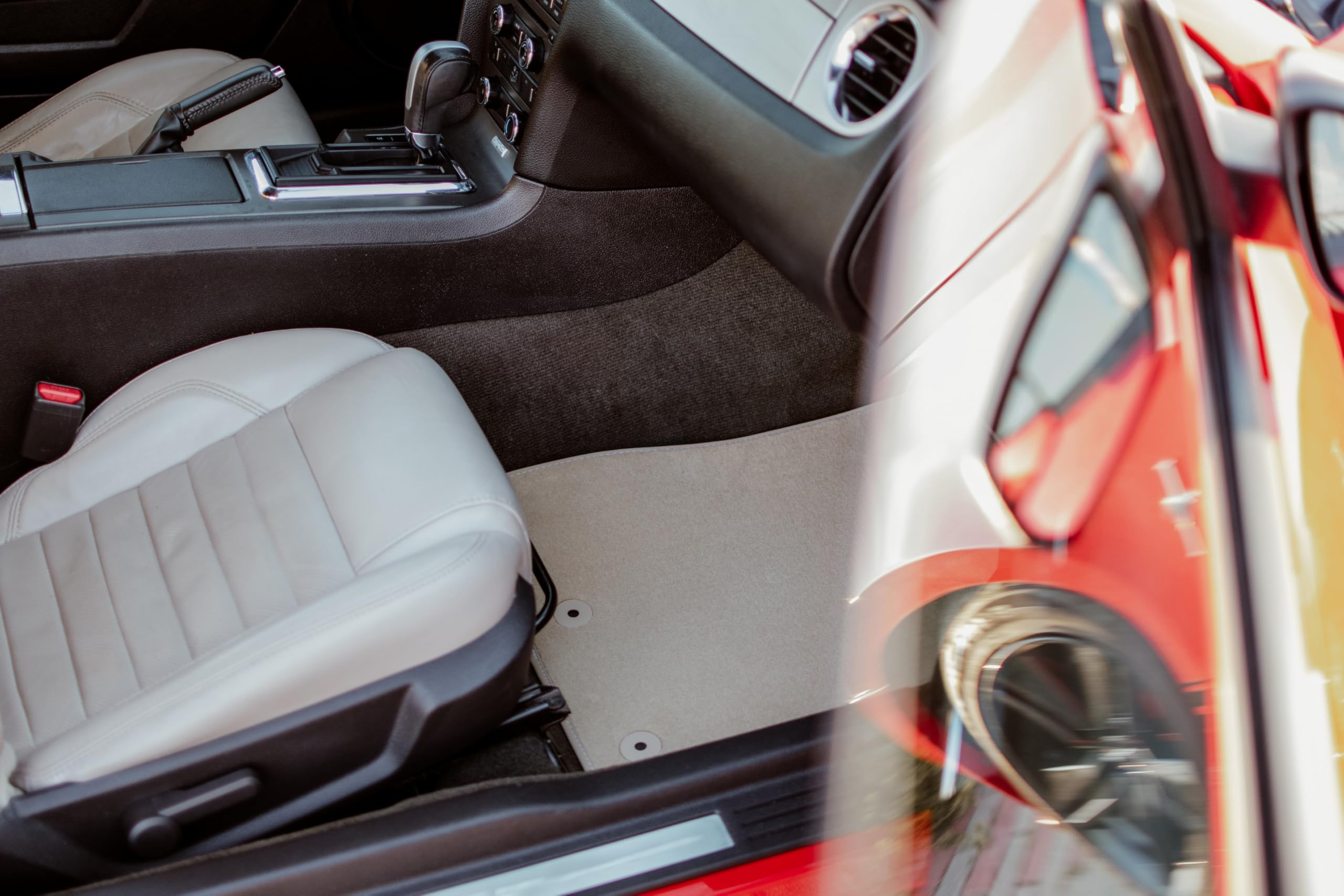 Automatte – Passend für BMW 3 E93 Cabrio 2004-2011 – Velours – Autozubehör - Praktische Fußmatte Auto – 4-teilig - beige