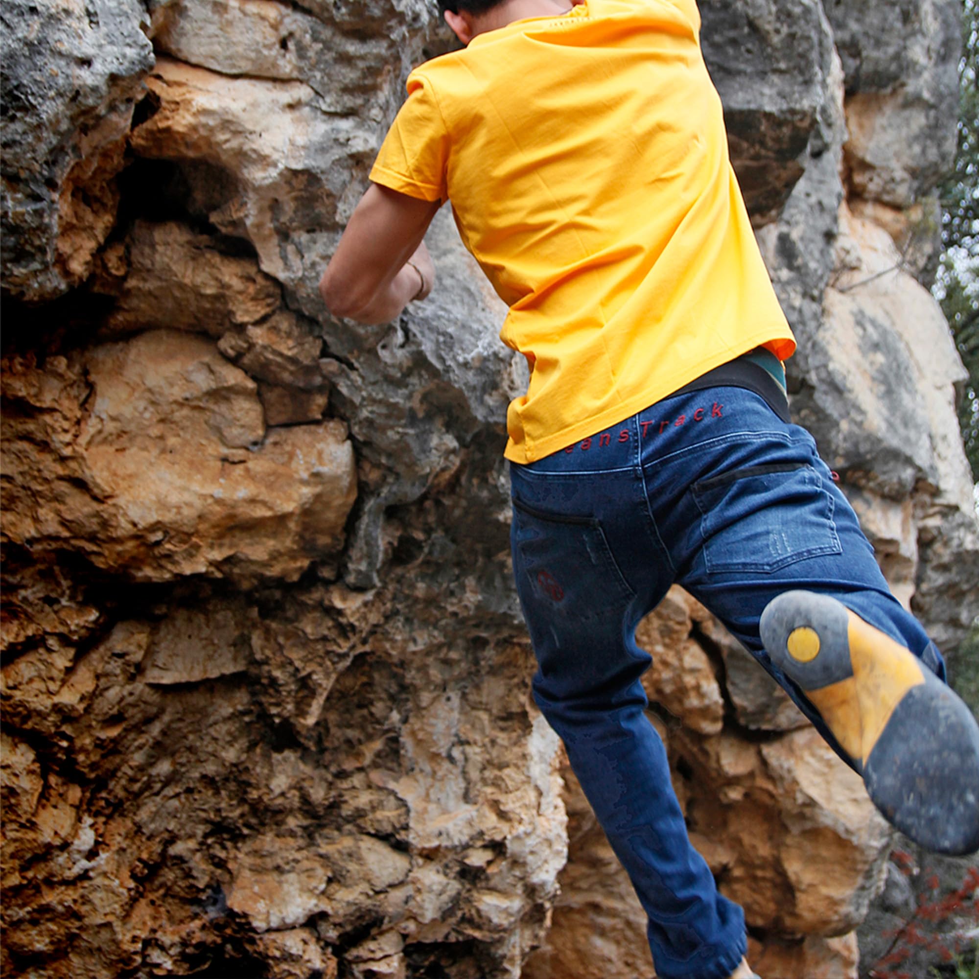 Jeanstrack Pantalón Trekking Hombre – Pantalón Escalada Elástico y Resistente – Pantalón para Senderismo – Rodillas Reforzadas y Bajos Regulables (Turia)