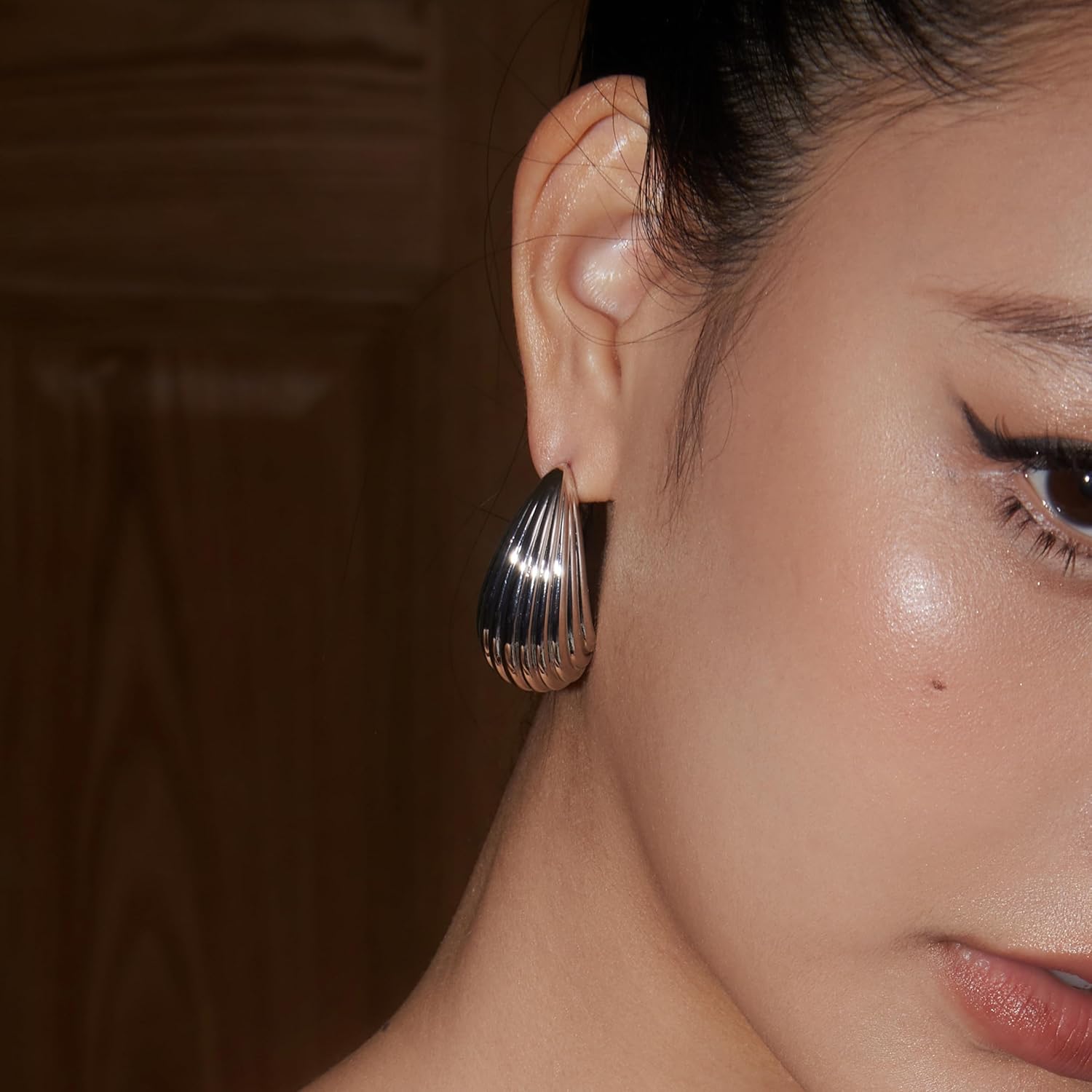 Gold Teardrop Earring Dupes Chunky Gold Hoop Earrings for Women, Tear Drop Dangle Earrings, Teardrop Lightweight Water Drop Earrings Fashion Trendy Hypoallergenic Jewelry - Image 3