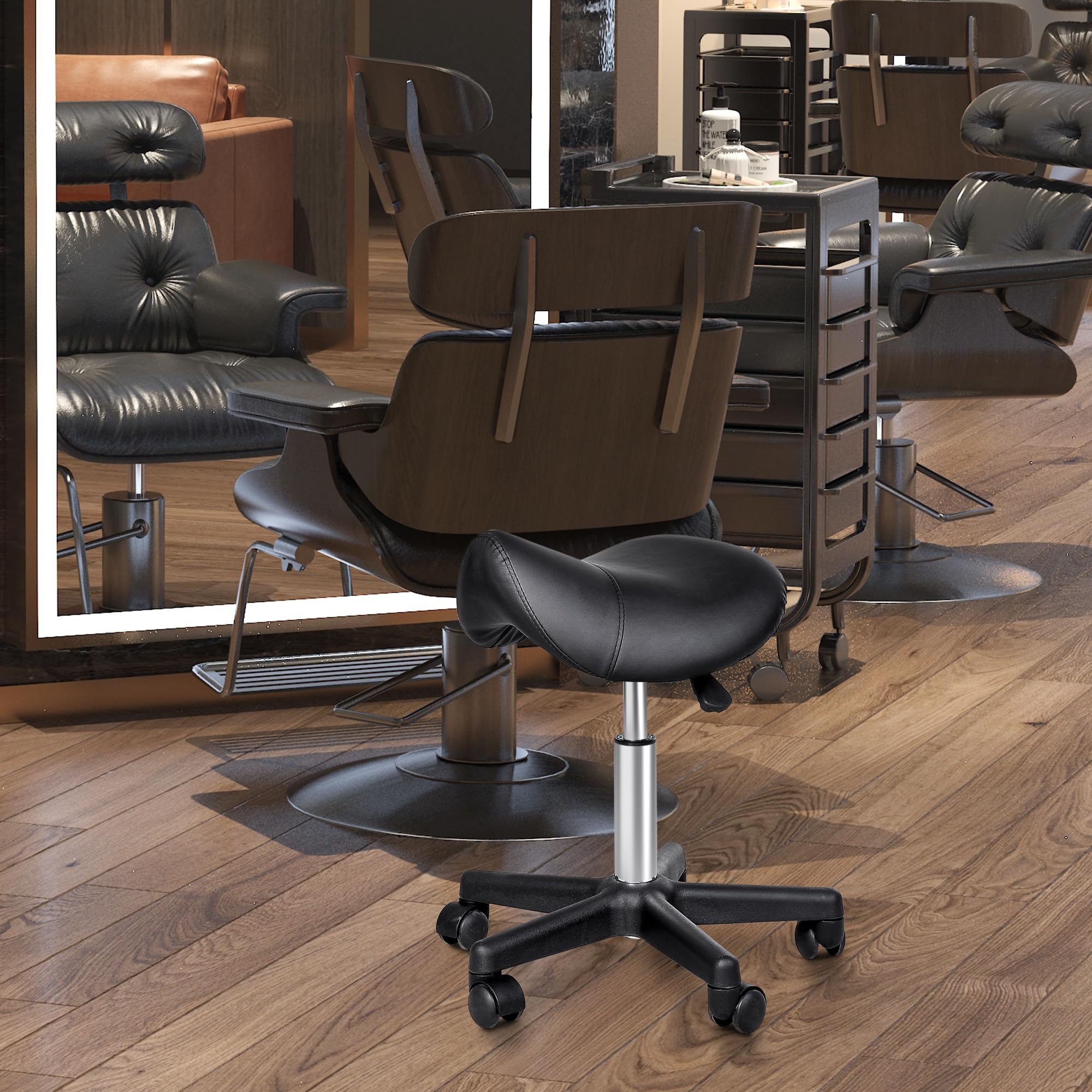 HOMCOM Tabouret à roulettes, Tabouret de Massage avec Hauteur réglable 43-55 cm et Selle Ergonomique, Chaise de Travail à roulettes pivotant 360°, pour Salon de Massage, Tatouage, Clinique, Spa, Noir
