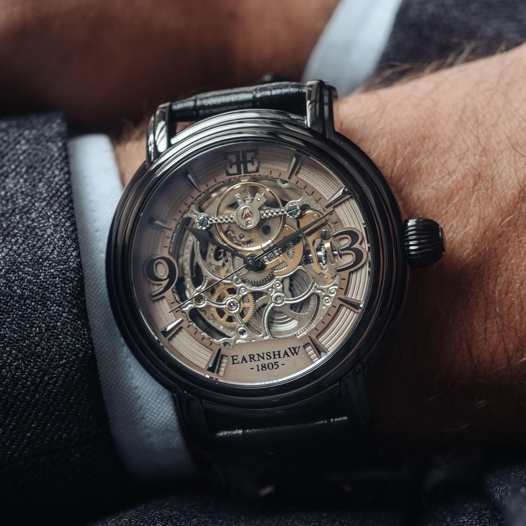 Thomas Earnshaw Longcase Grande Skeleton Herren Automatikuhr 48 mm mit offenem Herz Zifferblatt und Echtlederarmband ES-8011